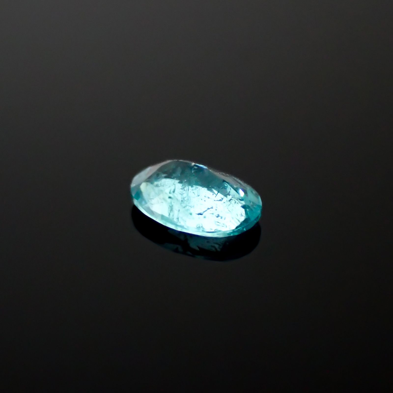パライバトルマリン ブラジル産 0.11ct[240928748]3.9x2.9mm前後