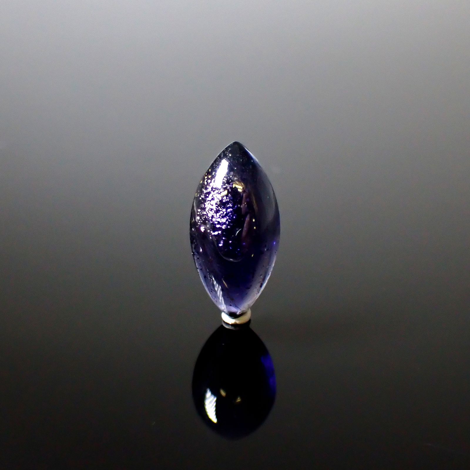 アイオライトサンストーン インド/ブラジル産 5.33ct [250229814]18x9mm前後