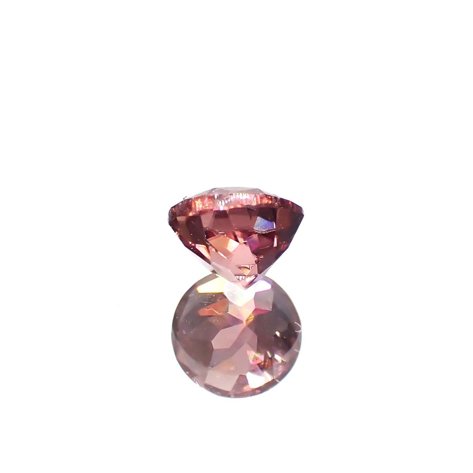 ピンクジルコン スリランカ/カンボジア産 0.64ct[240627913]4.6x4.6mm前後