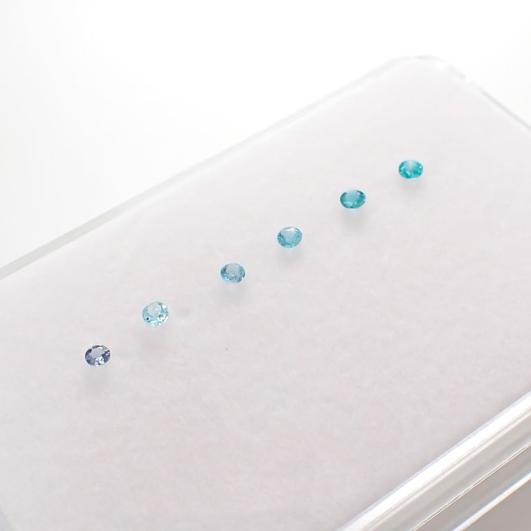 パライバトルマリン カラーグラデーション6pcsセット(宝石名トルマリン)ブラジル産 0.16ct(6pcs合計) 識別済[230220337]1.7-2.0x1.7-2.0mm前後