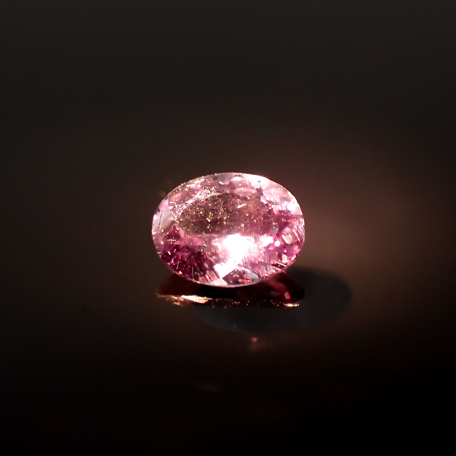 ベキリーブルーガーネット（カラーチェンジガーネット アレキタイプ） マダガスカル・ベキリー産 0.35ct[230923541]5.1x3.8mm前後