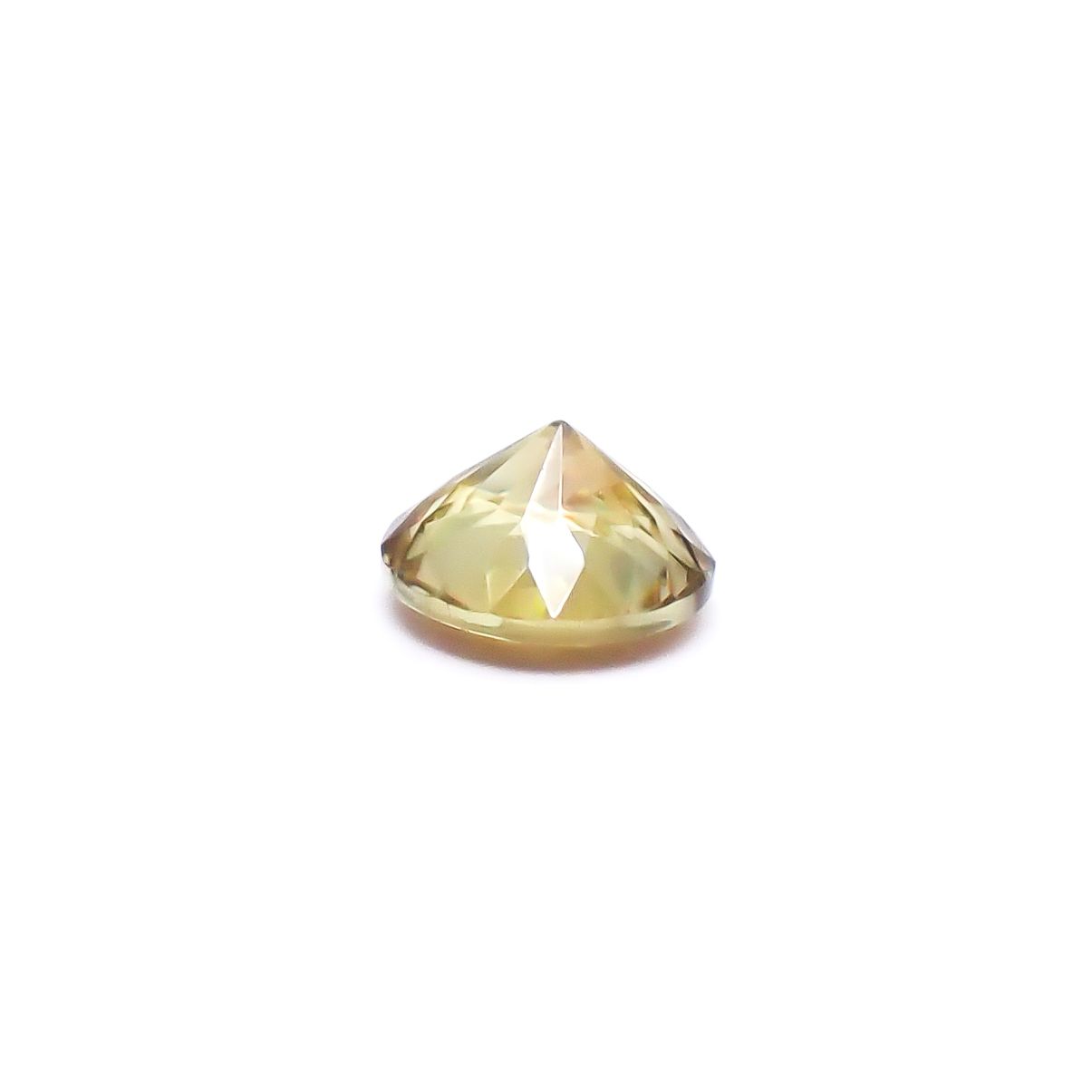 ゴールデンスフェーン マダガスカル産 0.48ct / 4.9x4.8mm前後 [260632358]