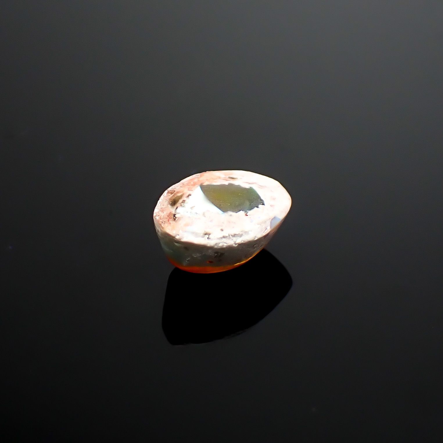 カンテラオパール メキシコ産 1.43ct / 9.2x6.3mm前後 [260933085]