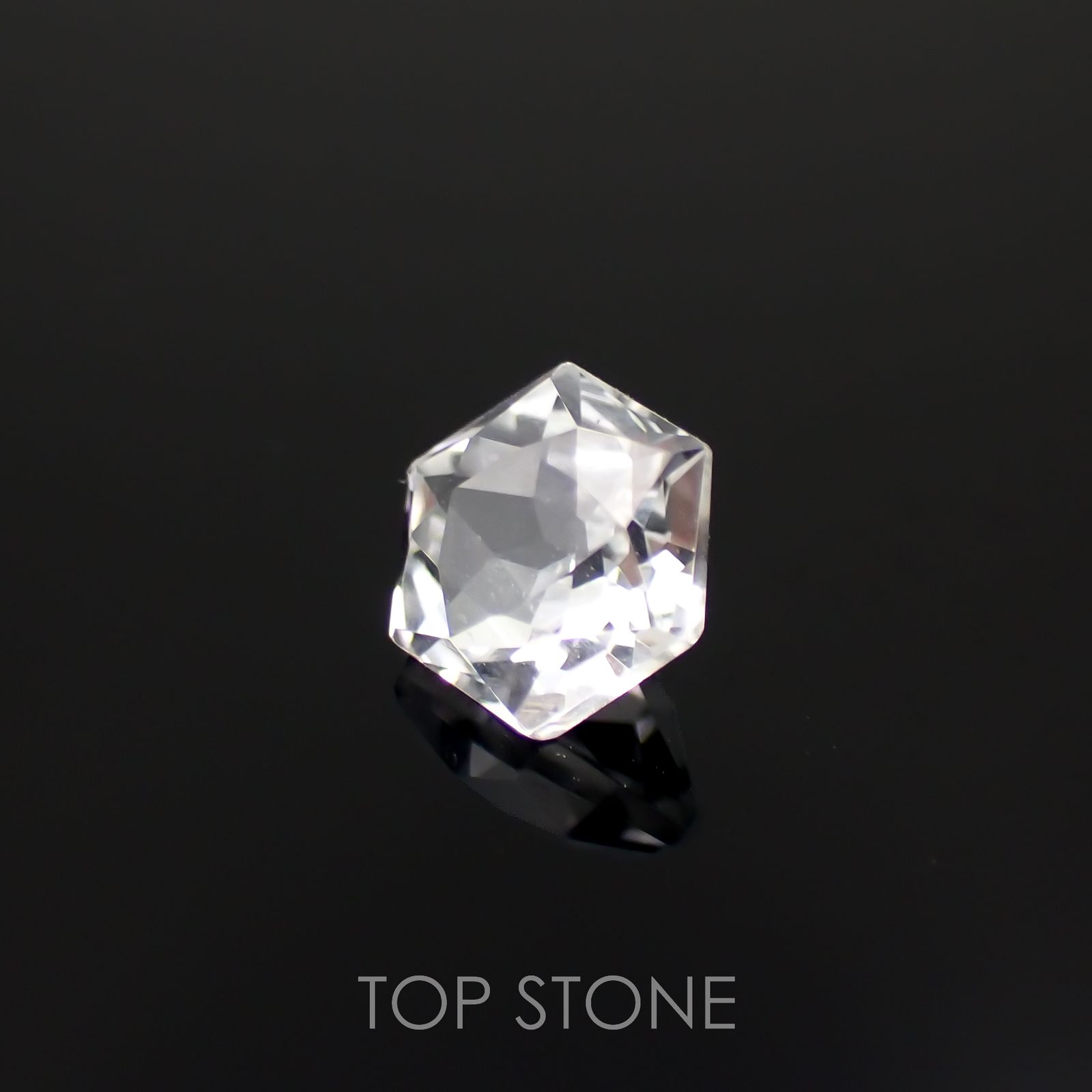 ◇ヘキサゴンカット◇ホワイトトパーズ ブラジル産 1.21ct[221018503]6.1x6mm前後