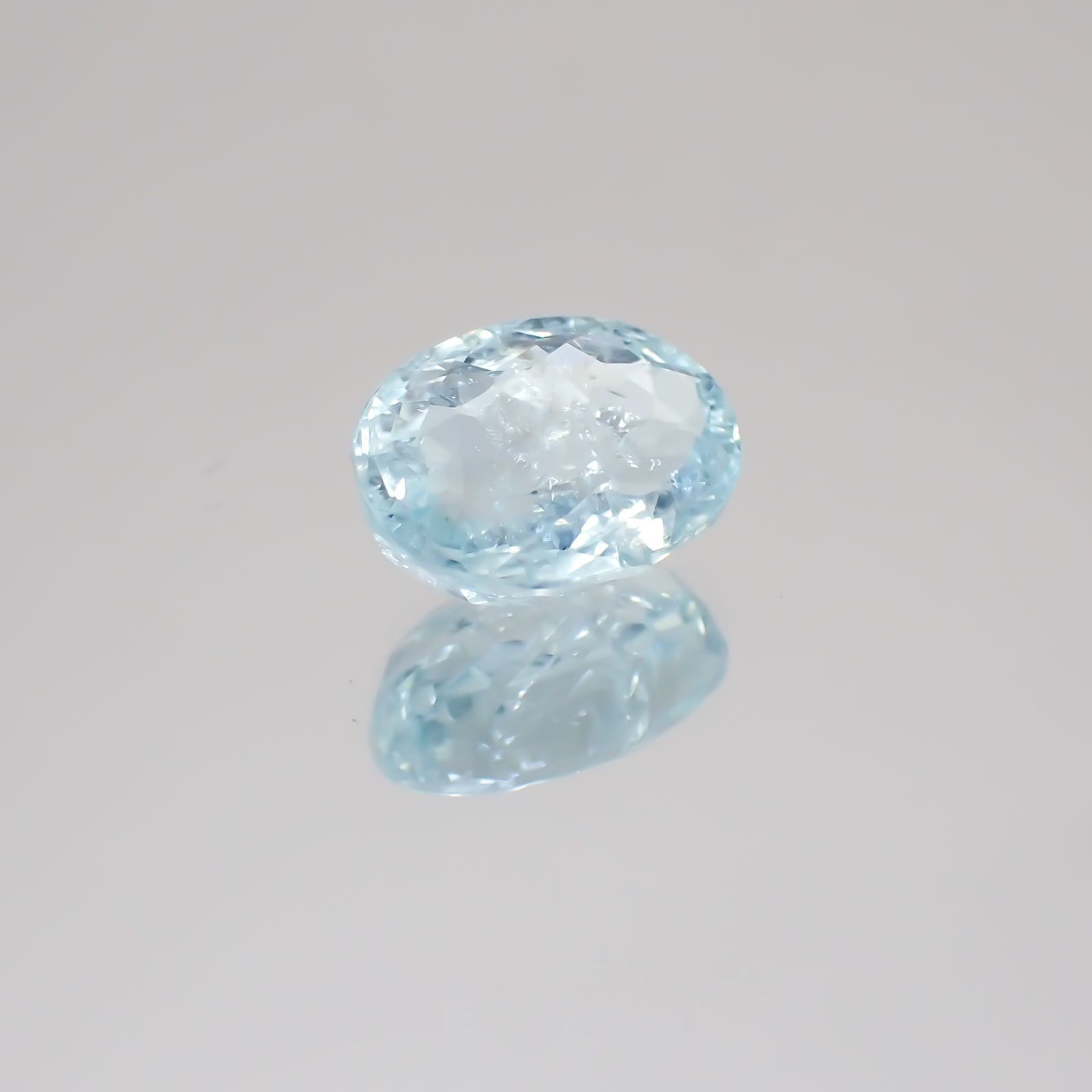 パライバトルマリン(宝石名トルマリン/別名パライバ・トルマリン) モザンビーク産 1.83ct 識別済[21059397]8.6×6.7mm前後