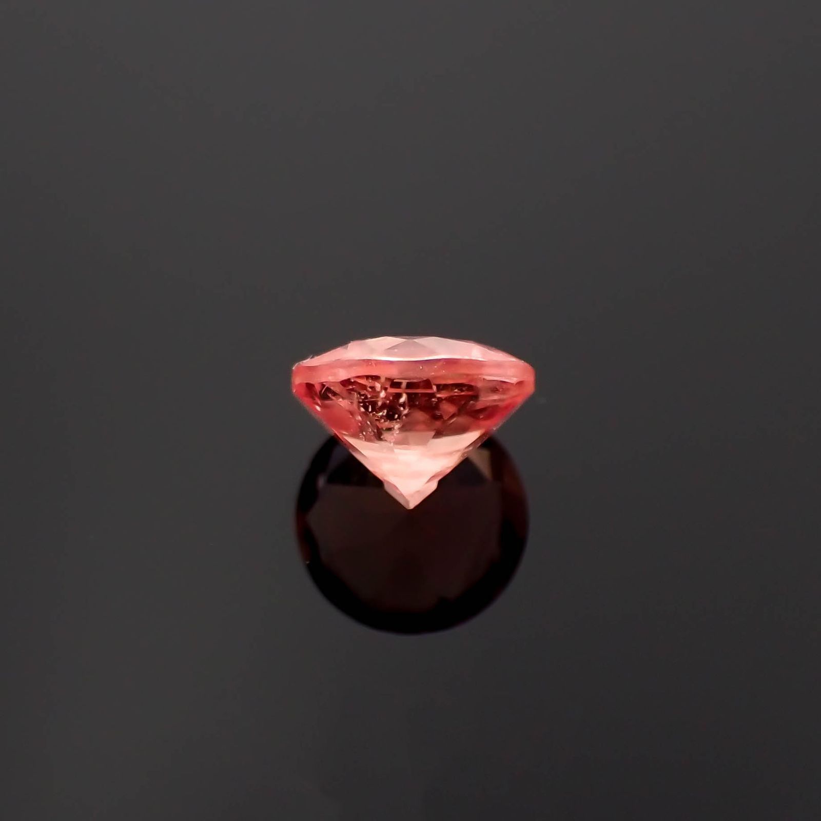 ロードクロサイト(宝石名ロードクロサイト)アメリカ・コロラド州産 識別済 0.80ct / 5.6x5.6mm前後 [230220718]