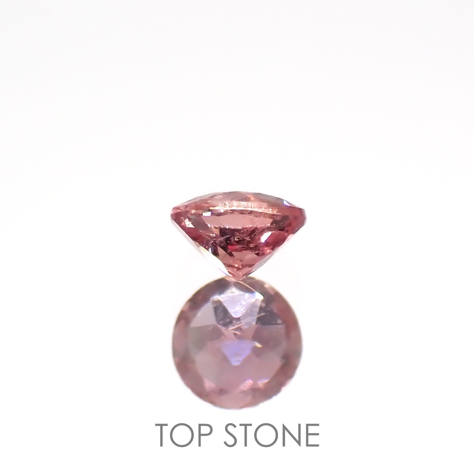 ピンクサファイア(宝石名サファイア)タンザニア・ウィンザー産 0.20ct 識別済[220616161]3.3x3.3mm前後