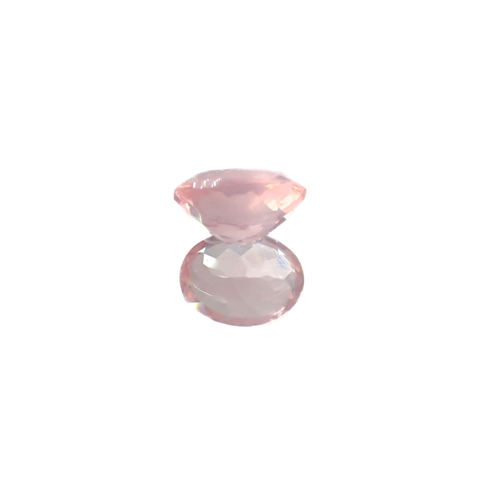 ディープローズクォーツ(宝石名ローズ・クォーツ)モザンビーク産 0.72ct 識別済[220616410]6.9x5.2mm前後