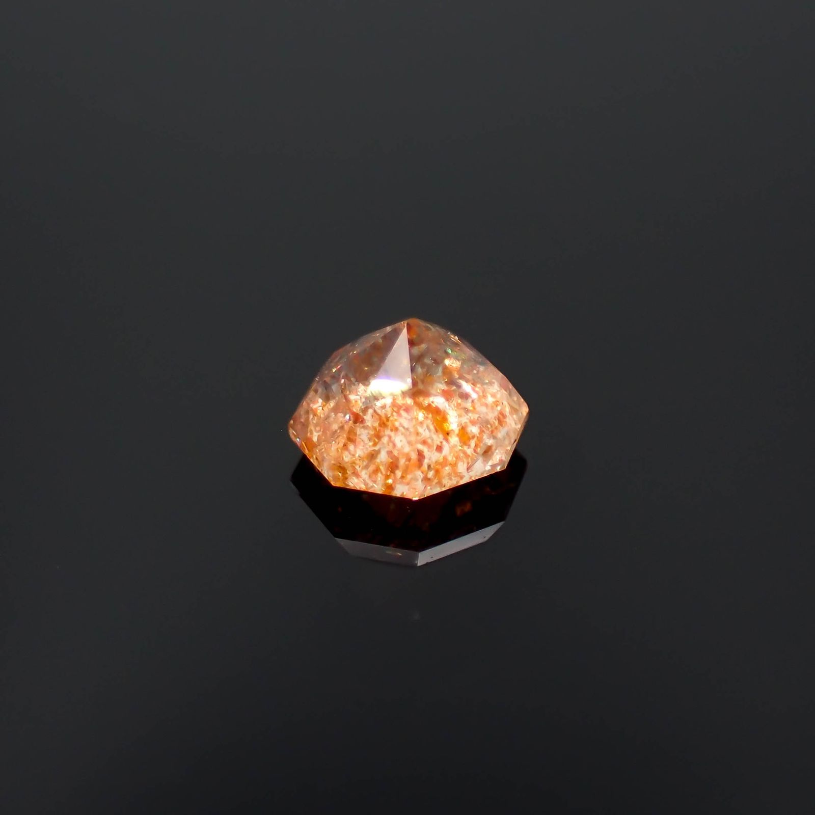 ◇オクタゴンカット◇イリュージョンサンストーン タンザニア産 0.43ct[230320958]4.8x4.6mm前後