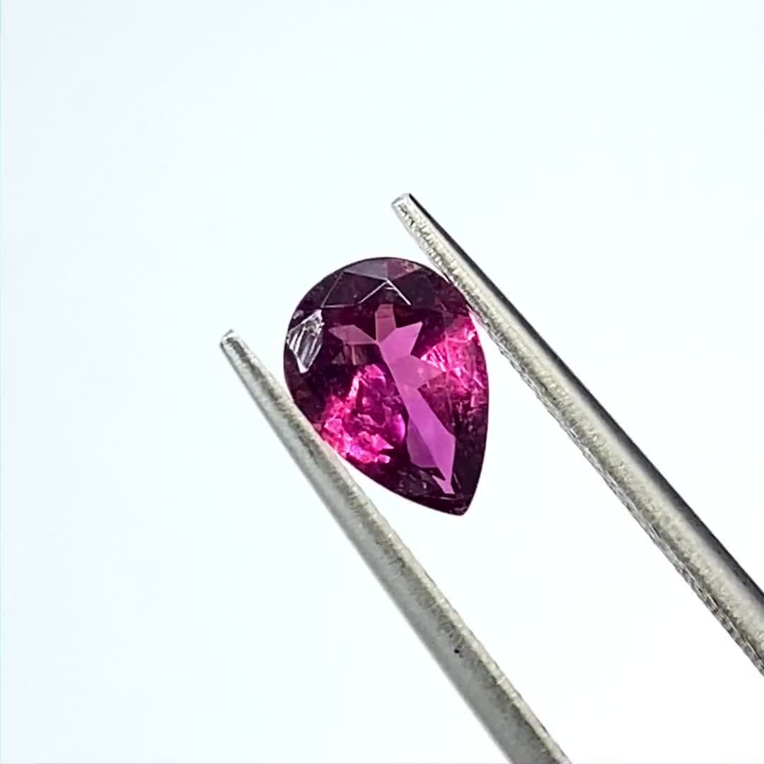 パープルトルマリン(宝石名パープル・トルマリン)ブラジル産 0.88ct 