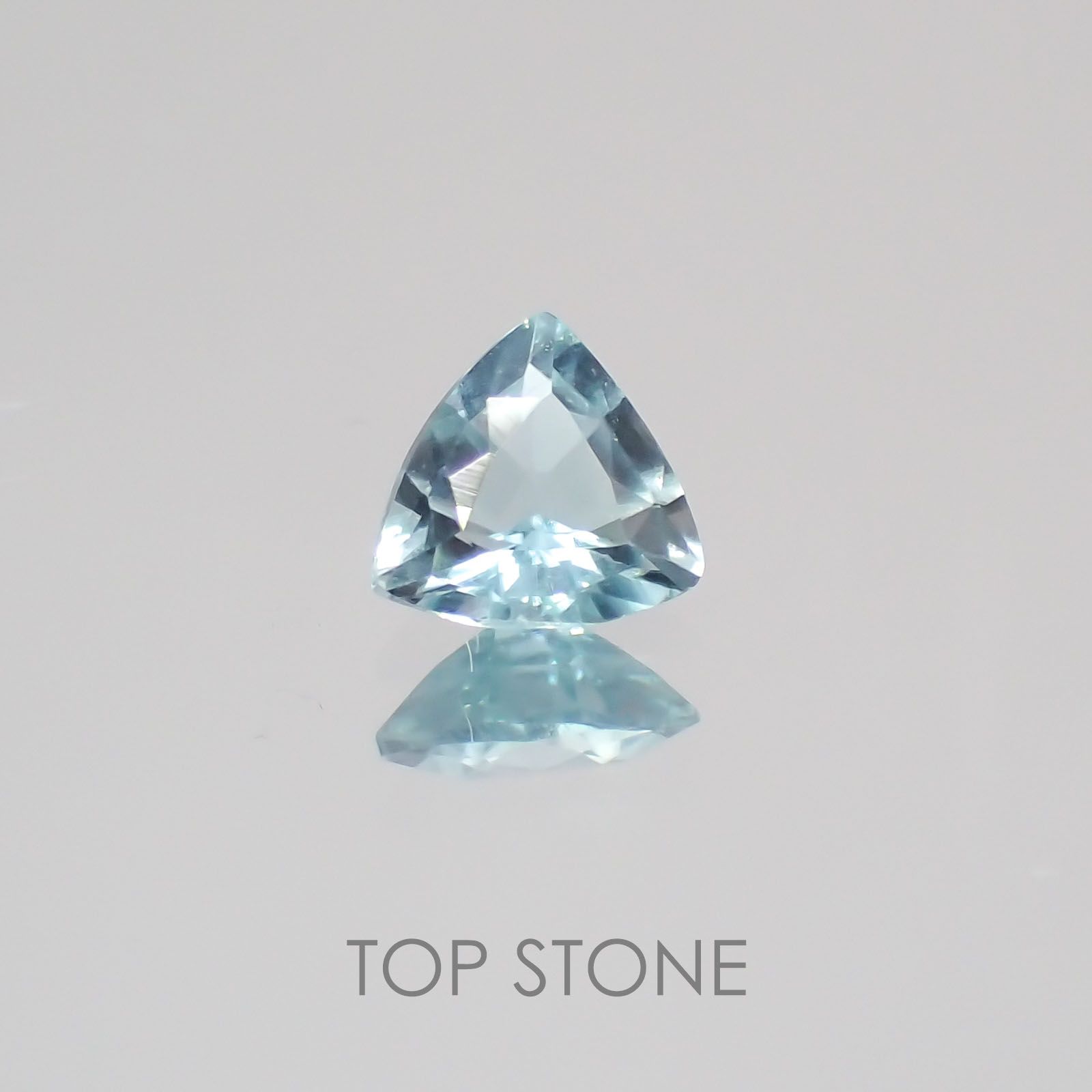 グランディディエライト マダガスカル産 ルース 0.12ct[21059843]3.5×3.5mm前後