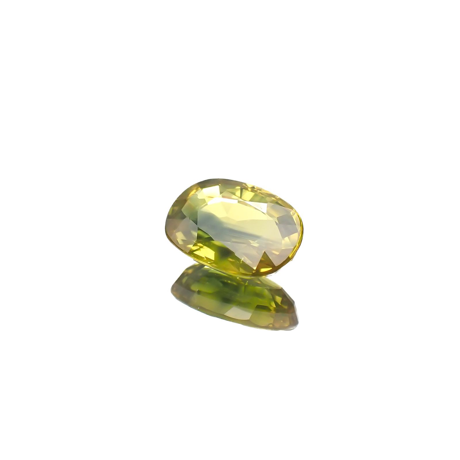パーティカラーサファイア(宝石名パーティカラード・サファイア)タイ産 3.55ct 識別済[220717132]11x7.4mm前後