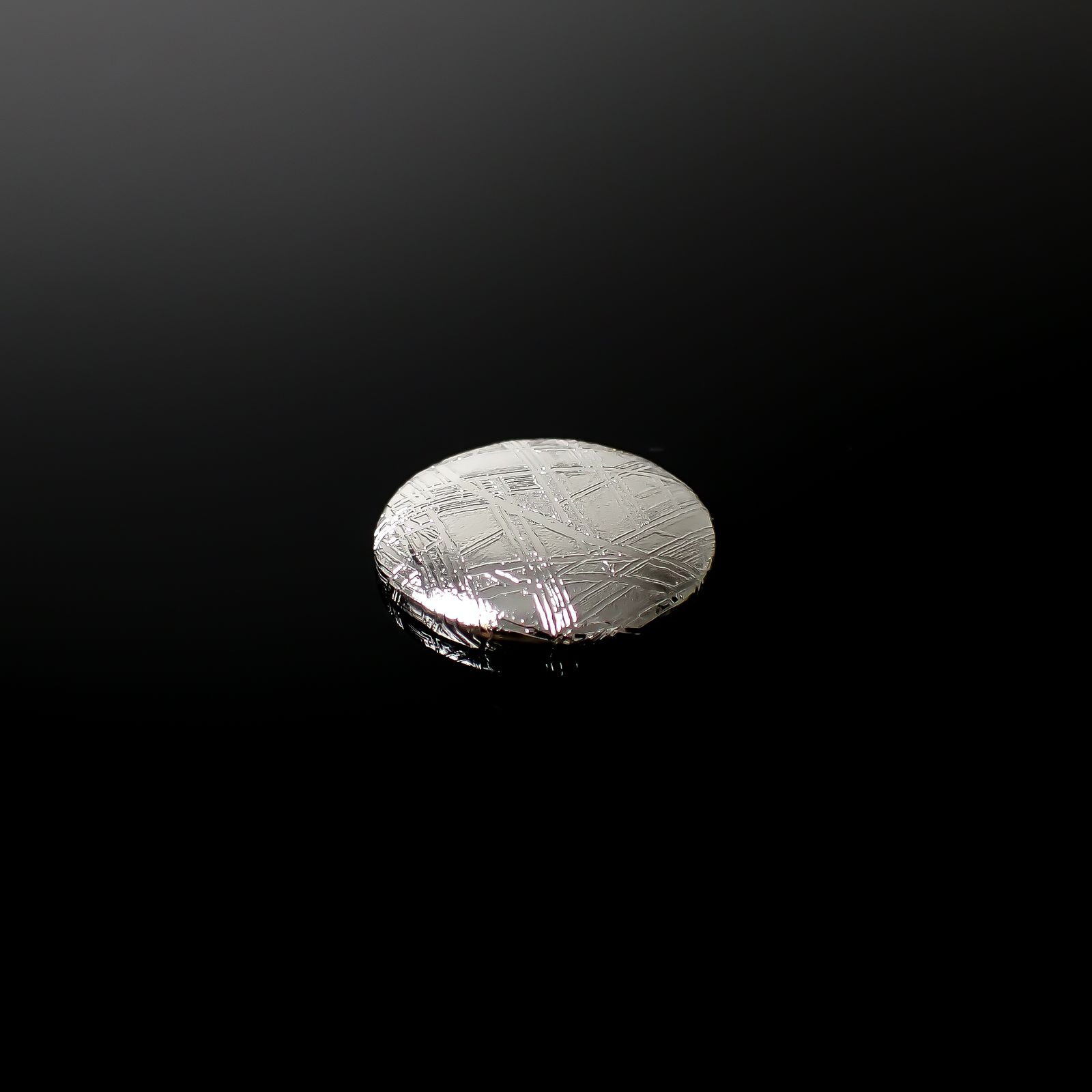 ムオニナルスタ隕石 発見地:スウェーデン 19.79ct[240125755]17.4x17.3mm前後