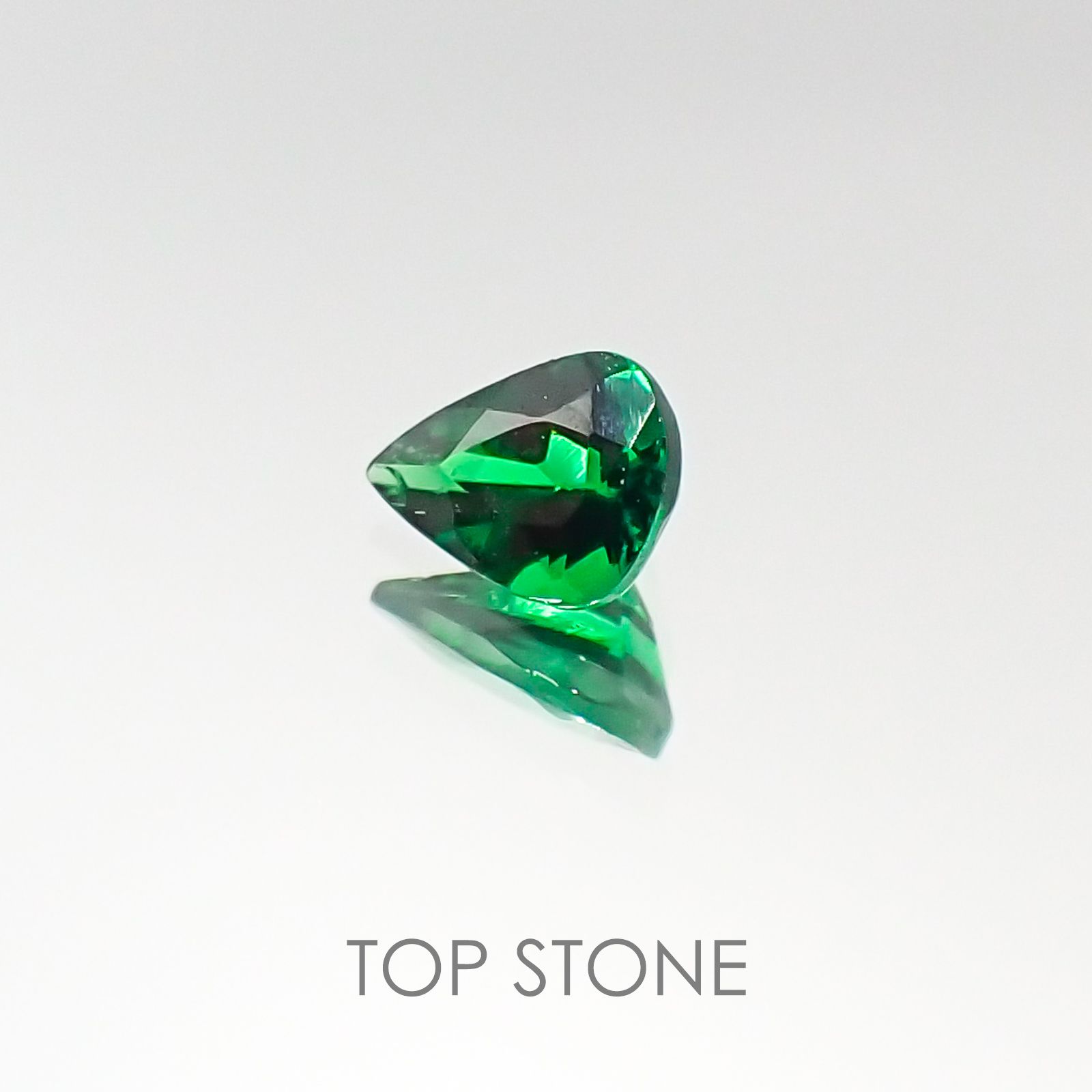 ツァボライト タンザニア産 ルース 0.23ct[20095713]4.6×3.4mm前後