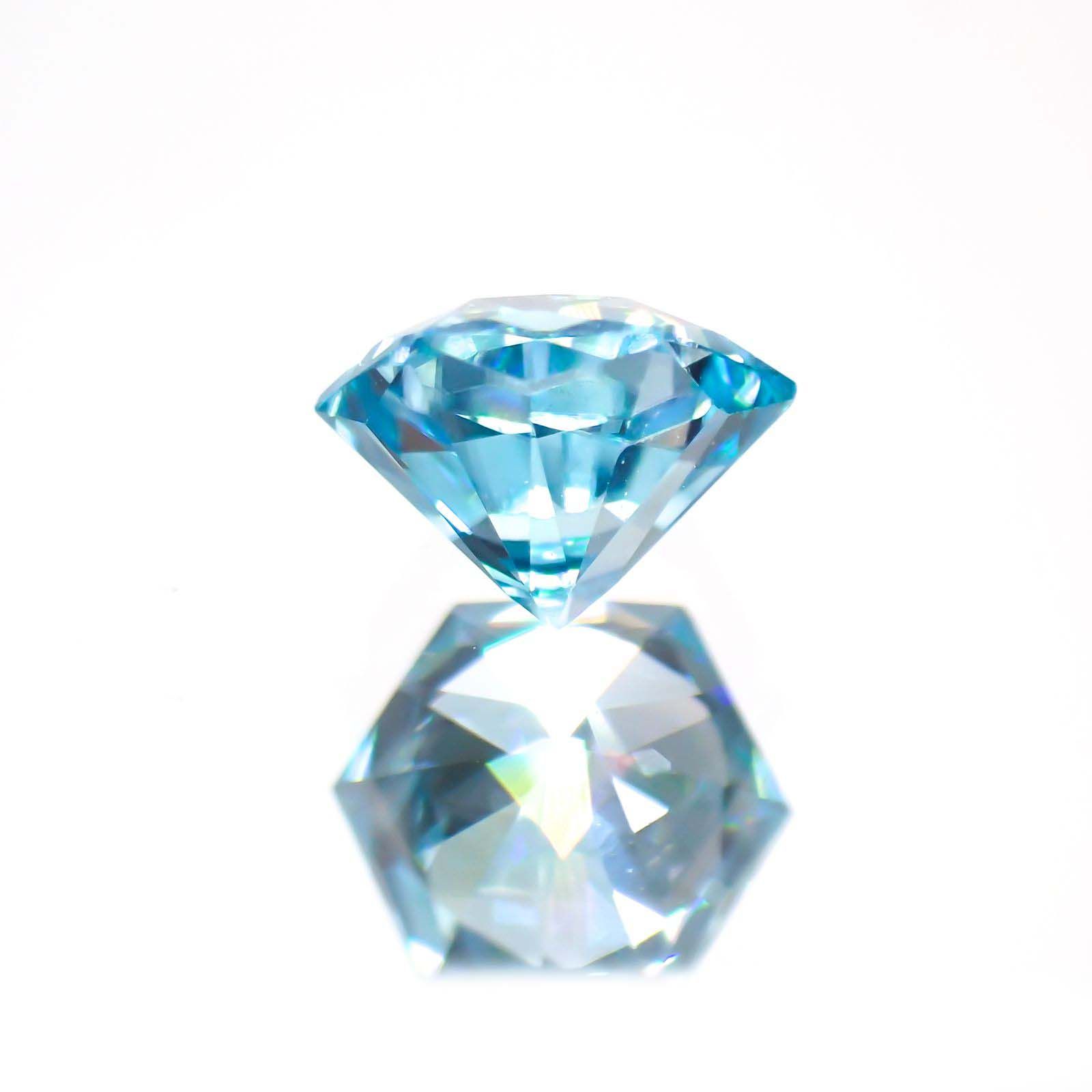 ◇ヘキサゴンカット◇ブルージルコン(宝石名ジルコン) カンボジア産 0.78ct 識別済[211013365]4.8×4.8mm前後