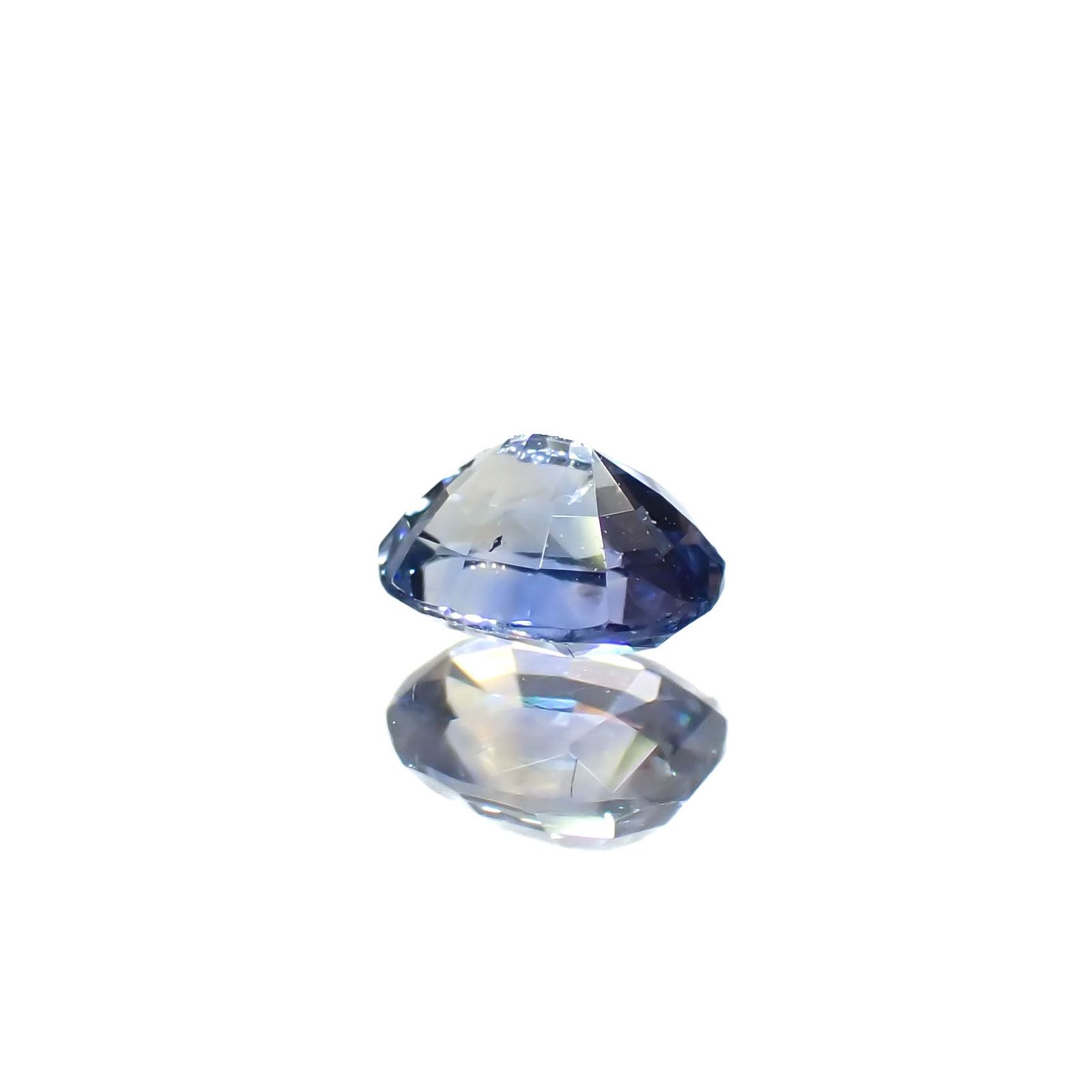 アイスブルーサファイア スリランカ産 0.36ct[230722692]4.5x3.5mm前後