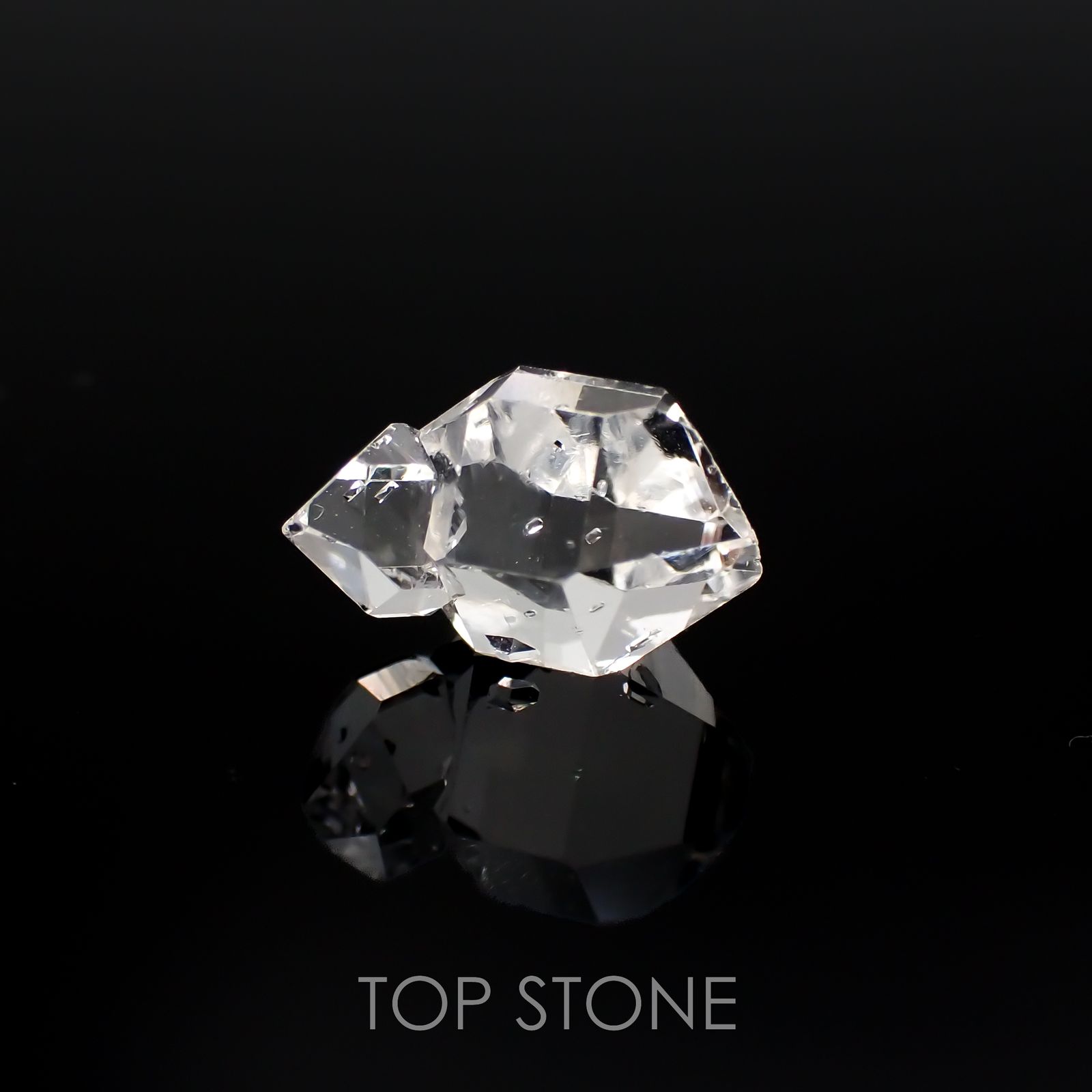 ハーキマーダイヤモンド 原石 アメリカ・ニューヨーク州産 3.06ct[220817377]11.4x8.2mm前後