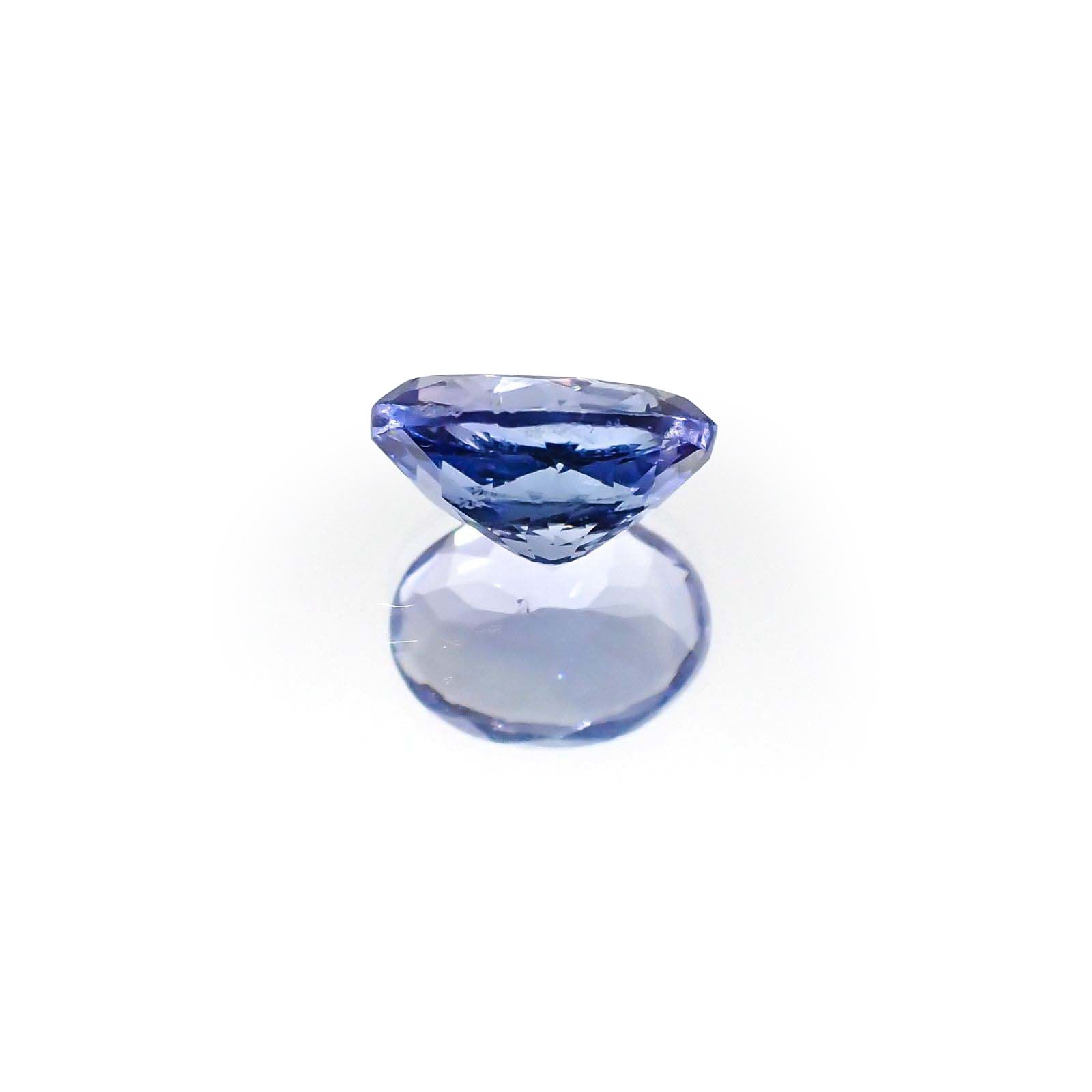 タンザナイト(宝石名タンザナイト)タンザニア産 識別済 1.71ct / 8.4x6.4mm前後 [230723003]