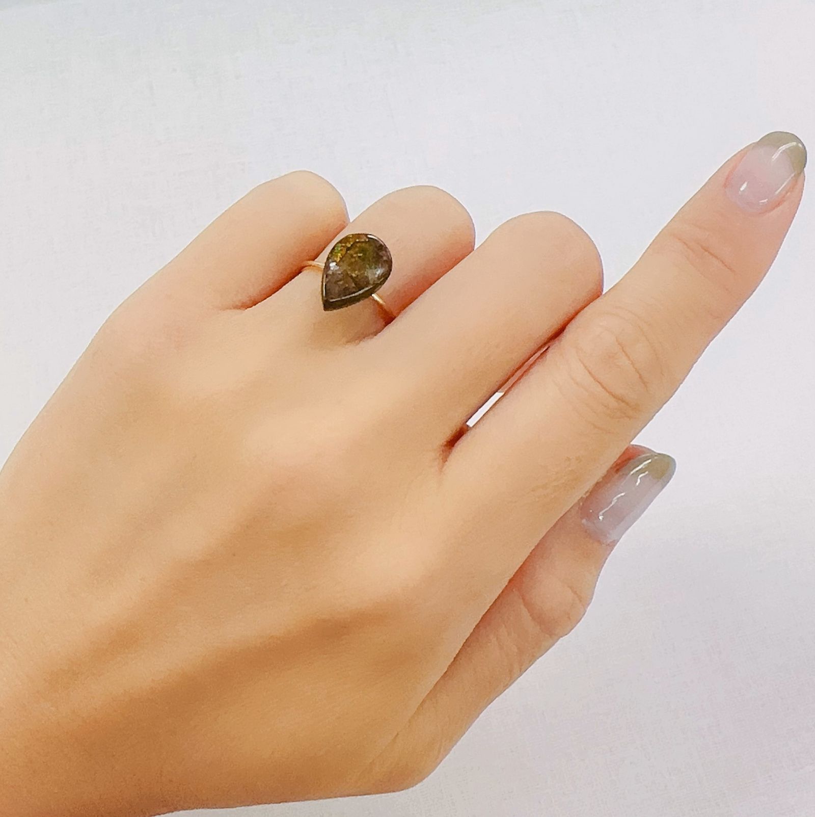 アンモライト トリプレット カナダ産 4.32ct[230823110]12.8x8.8mm前後