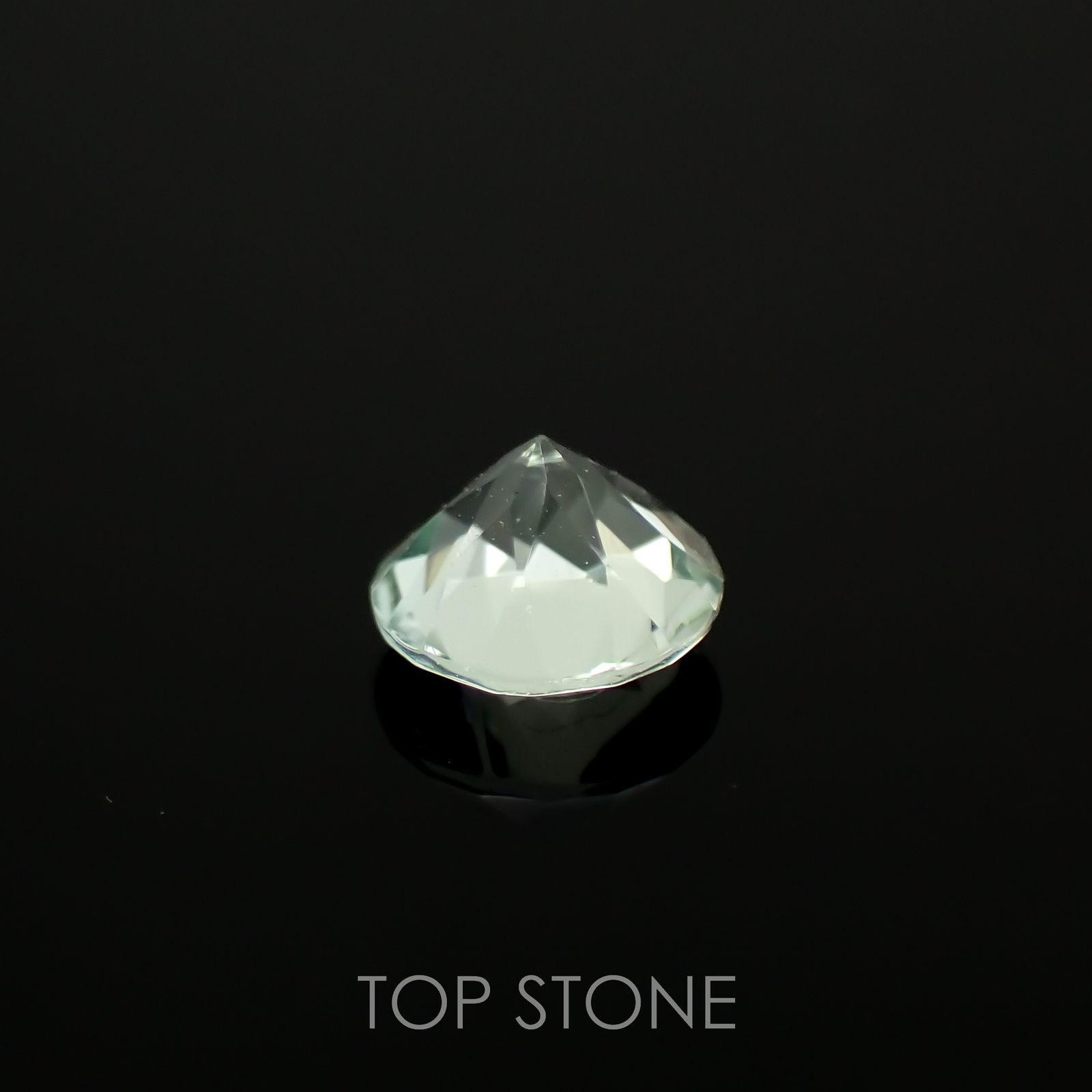 モンテブラサイト(宝石名モンテブラサイト)マダガスカル産 0.44ct 識別済[230120295]4.9x4.9mm前後