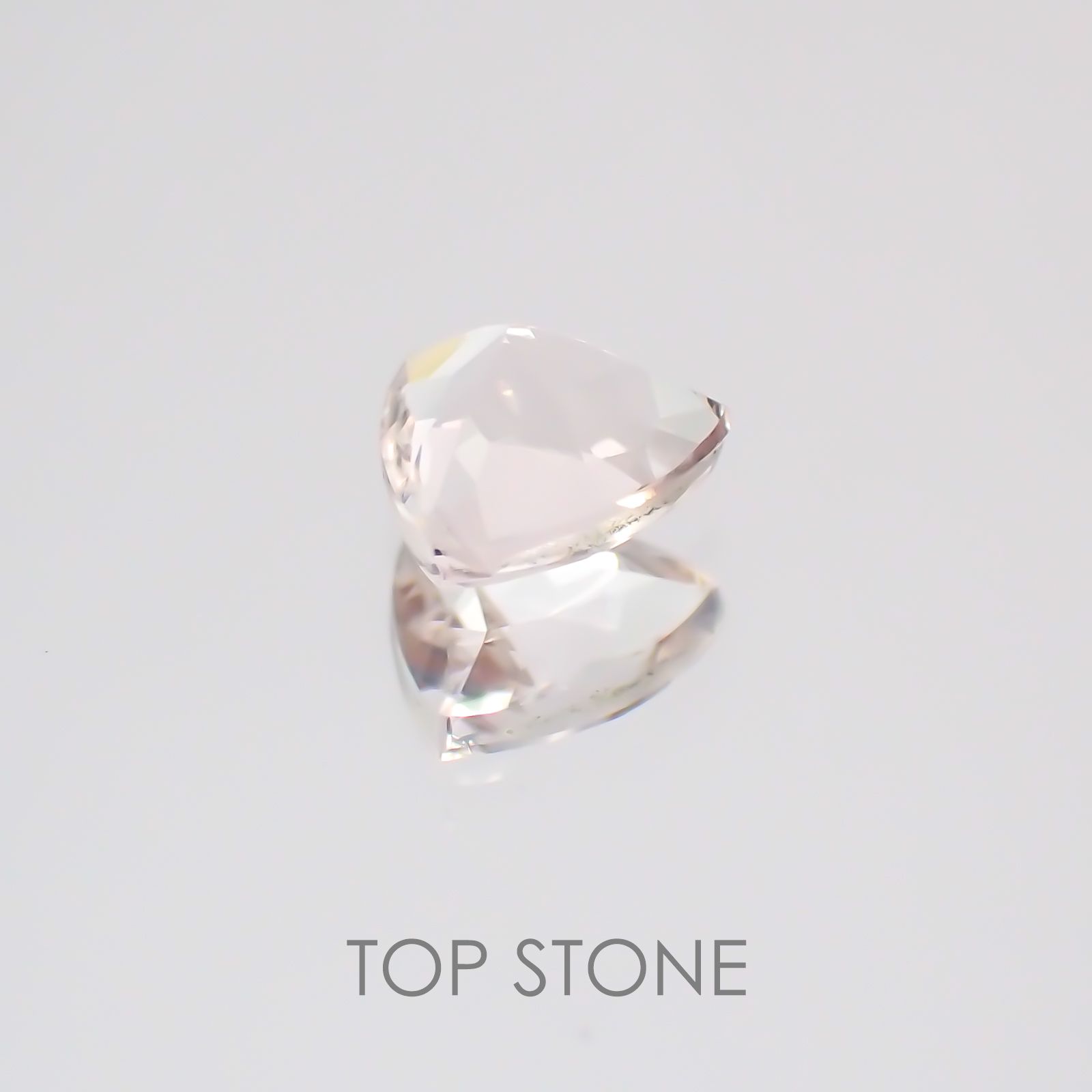 モルガナイト(宝石名モルガナイト) ナイジェリア産 0.22ct 識別済[20128571]4.1×4.3mm前後
