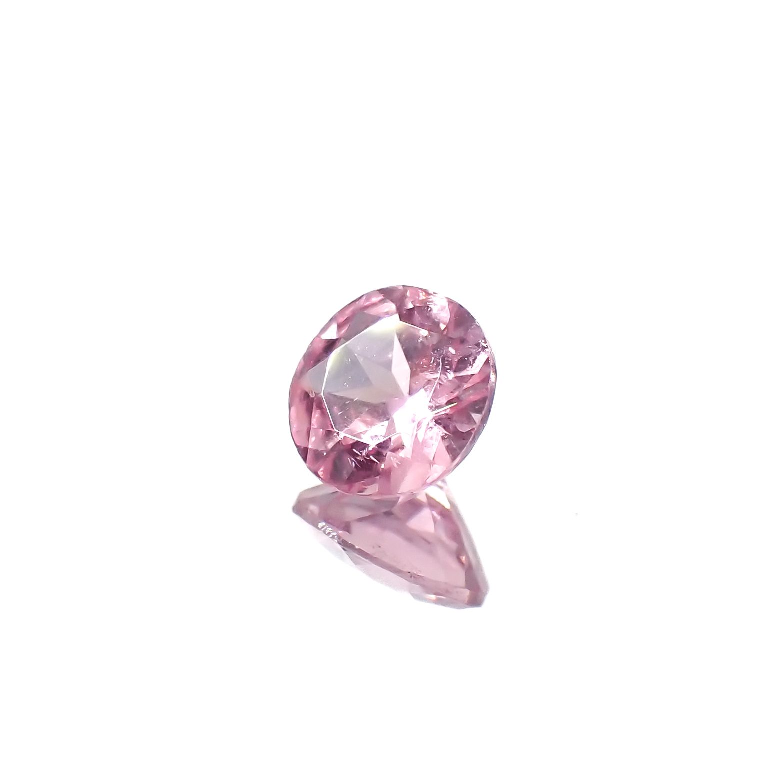 シルキーピンクスピネル タンザニア産 0.43ct[231224961]4.9x4.9mm前後