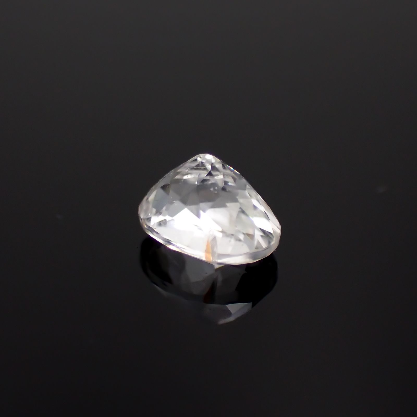 フェナカイト(宝石名フェナカイト)マダガスカル/ブラジル産 0.66ct 識別済[230923403]5.9x4.5mm前後