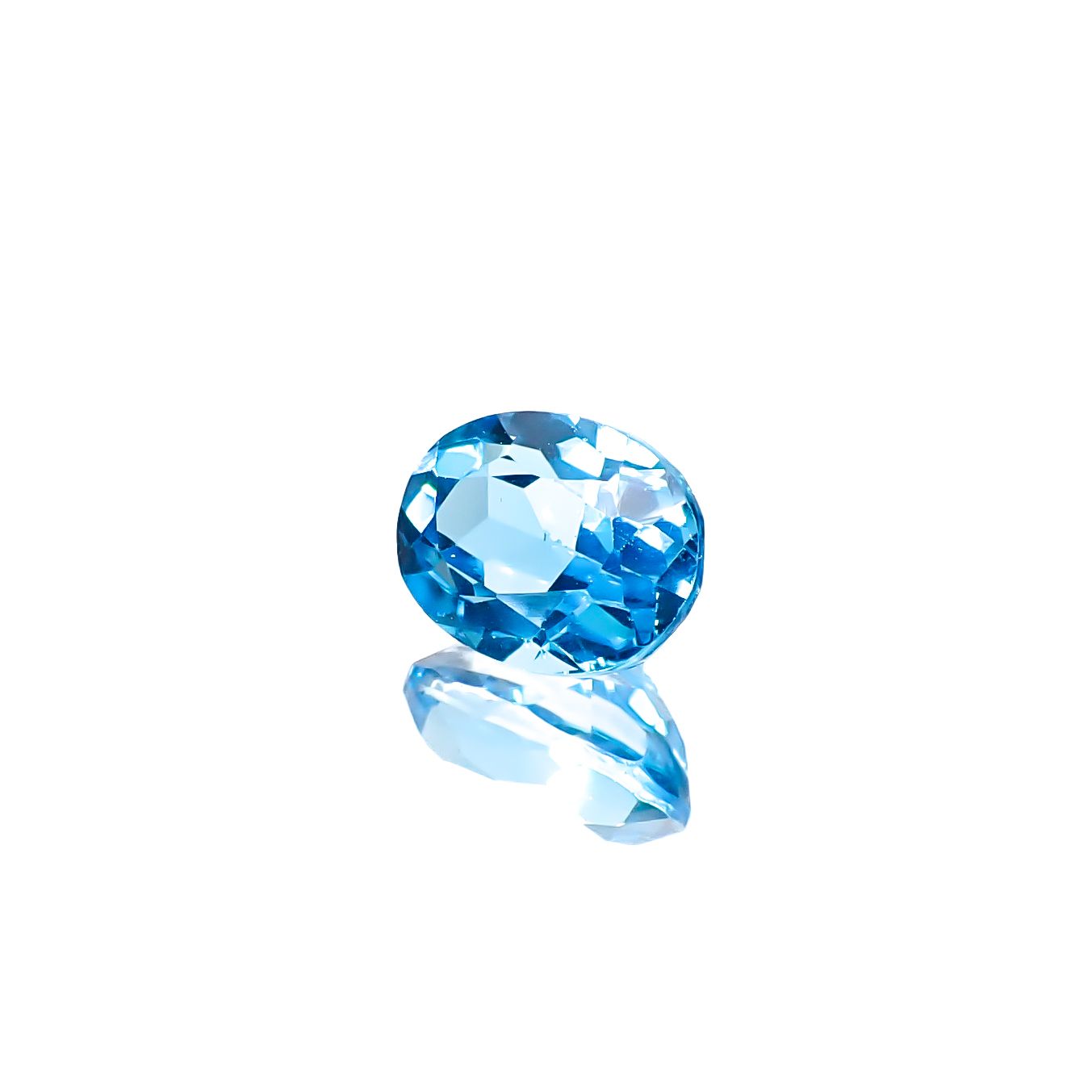 スイスブルートパーズ ブラジル産 1.89ct [241229577]8.1x6.2mm前後