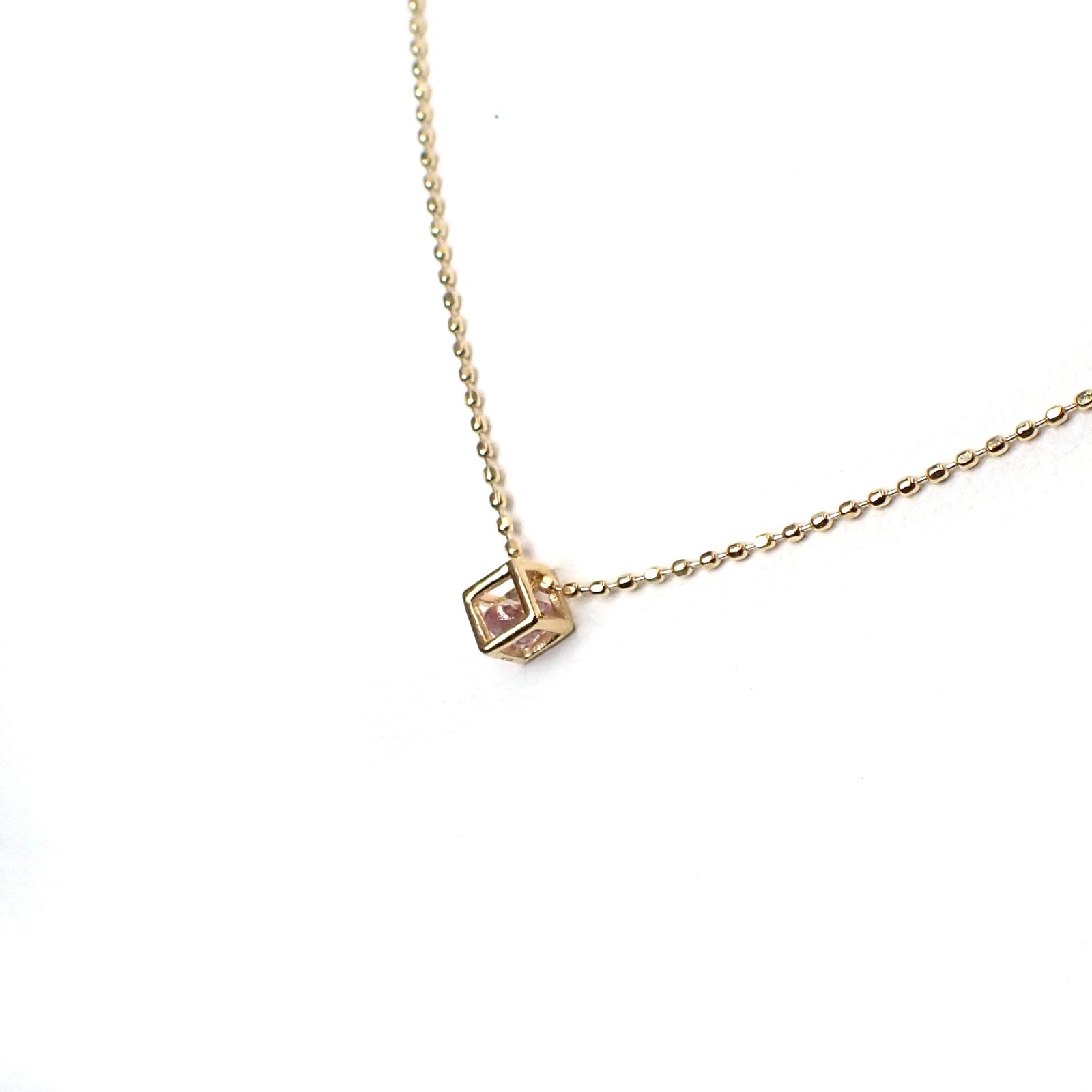 ◇K18 Reinette（レネット）◇ピンクサファイア | キューブボックスデザイン [チャーム/ペンダントトップ※チェーン別売り]