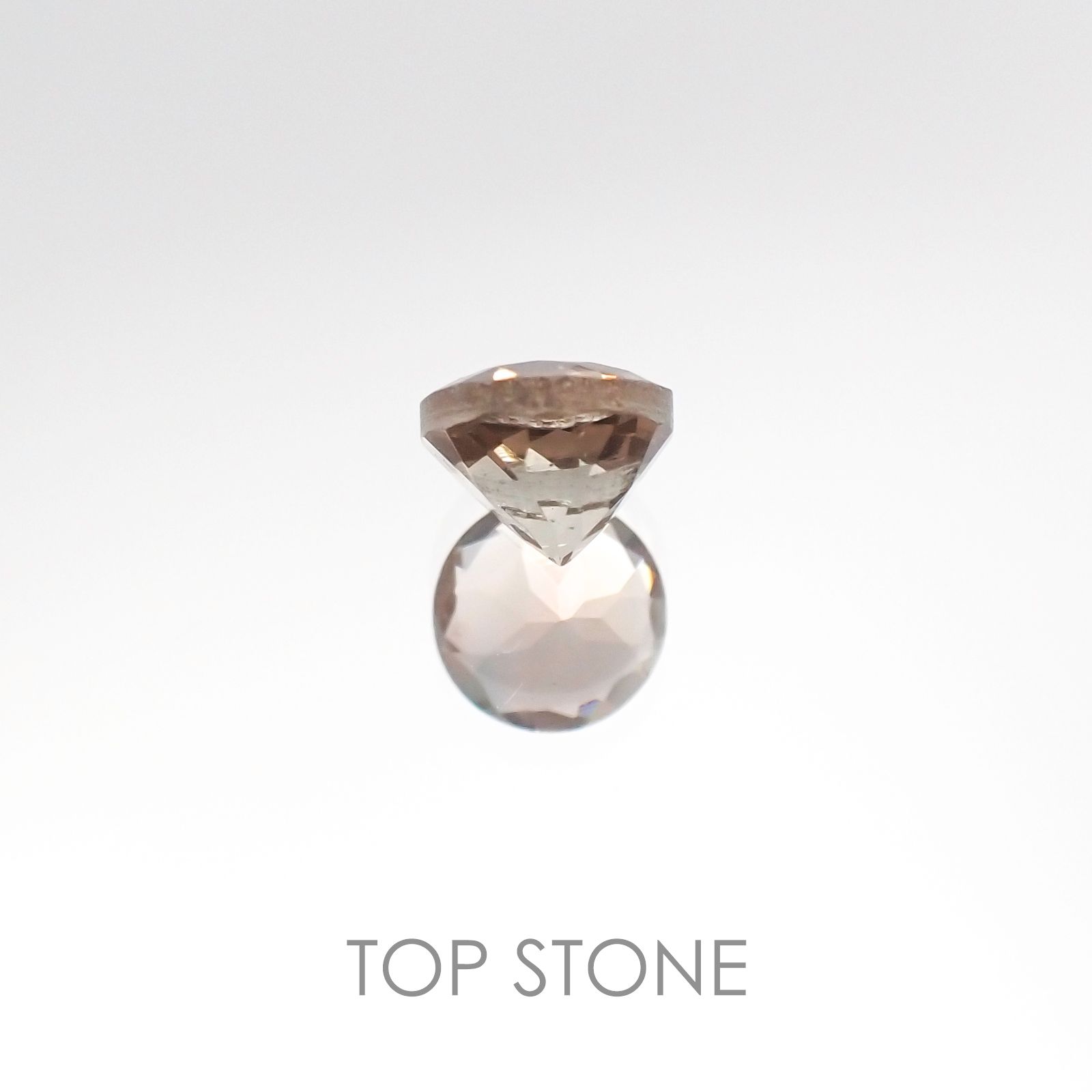 バイカラーオレゴンサンストーン アメリカ産 ルース 0.52ct[20106505]5×5mm前後