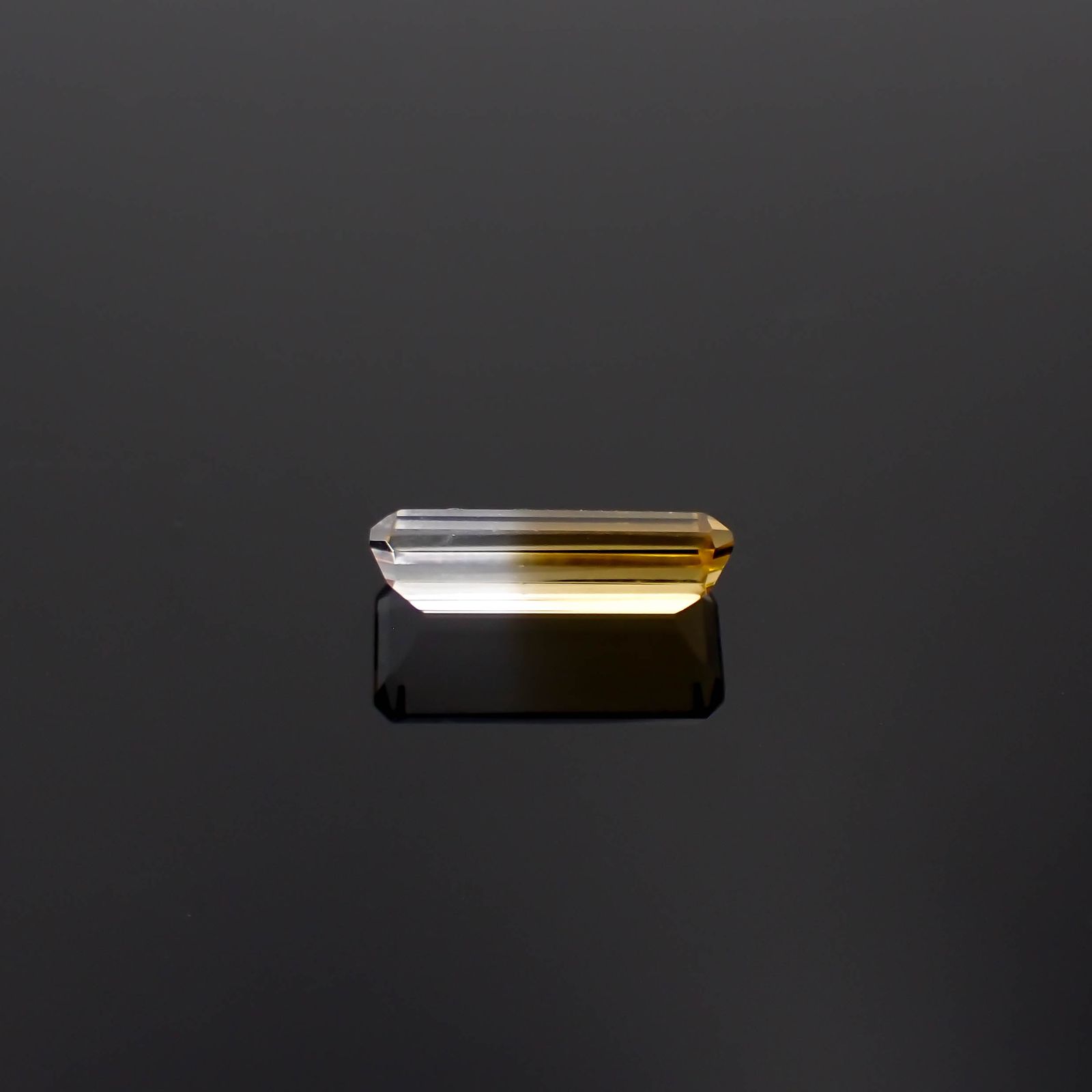 バイカラーシトリン ブラジル・ミナスジェライス州産 4.58ct[240326466]15.8x7.1mm前後