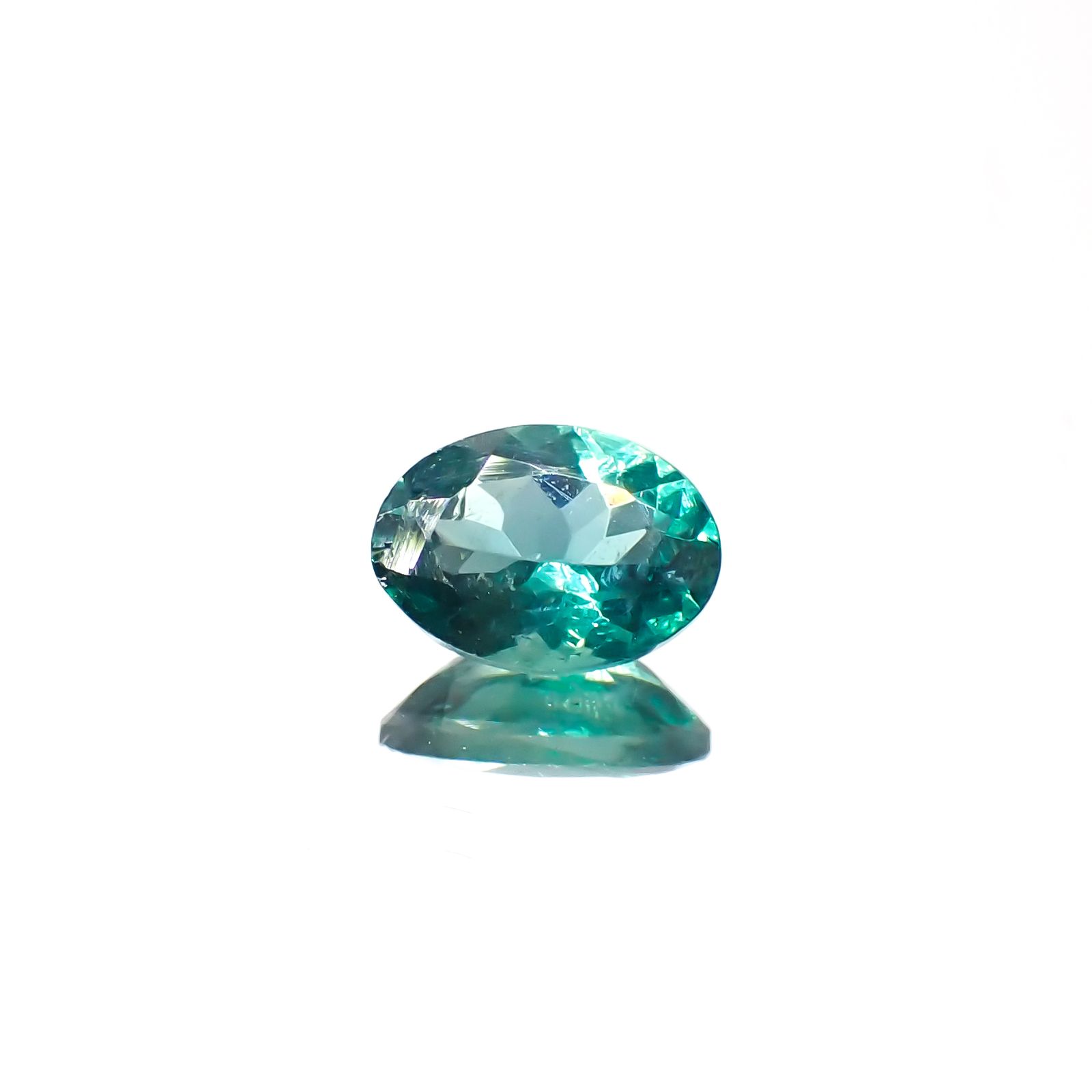 ノーブルモロキサイト マダガスカル産 0.70ct[240326548]6.8x4.9mm前後