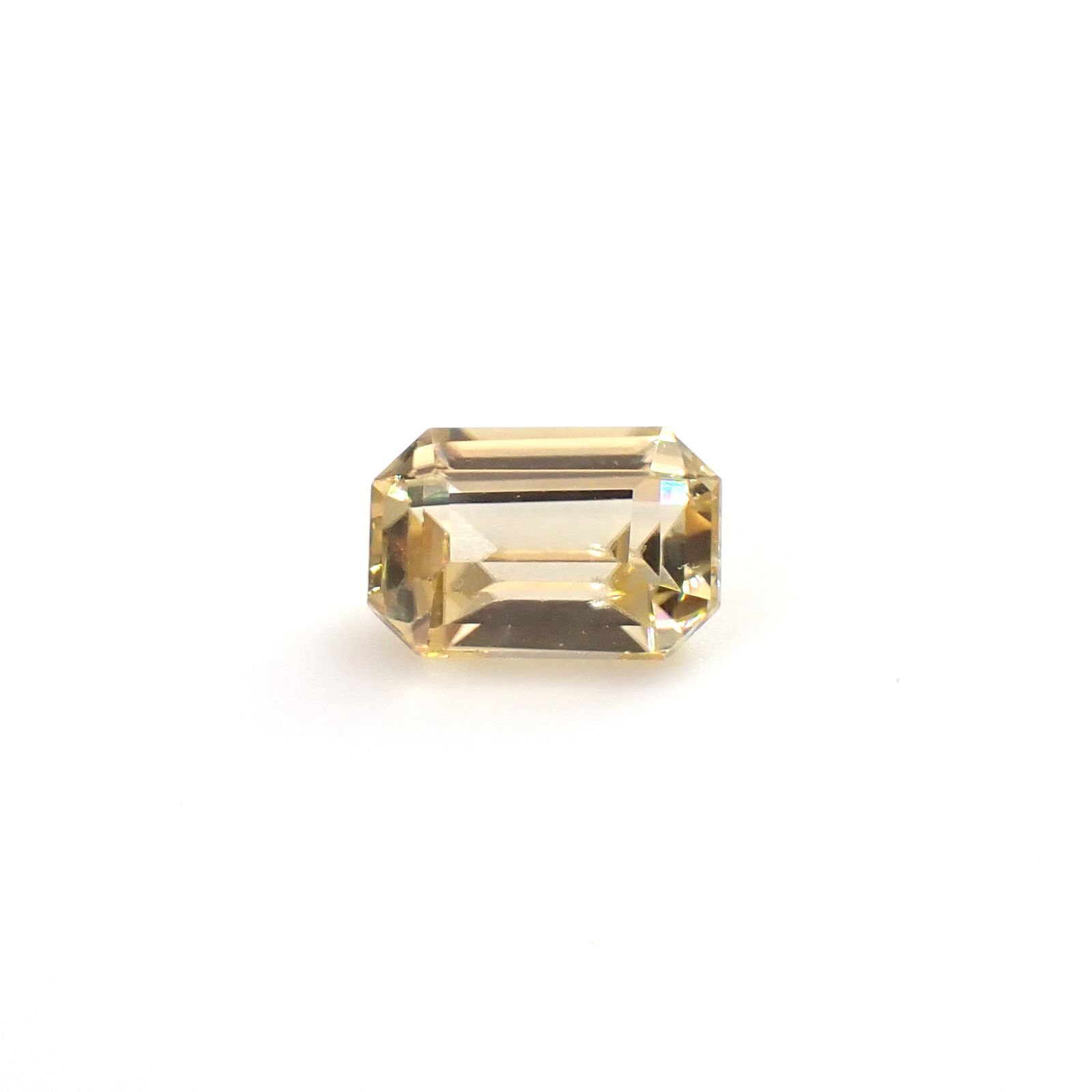 イエロージルコン スリランカ/カンボジア産 2.15ct / 8.2x5.5mm前後 [260932970]
