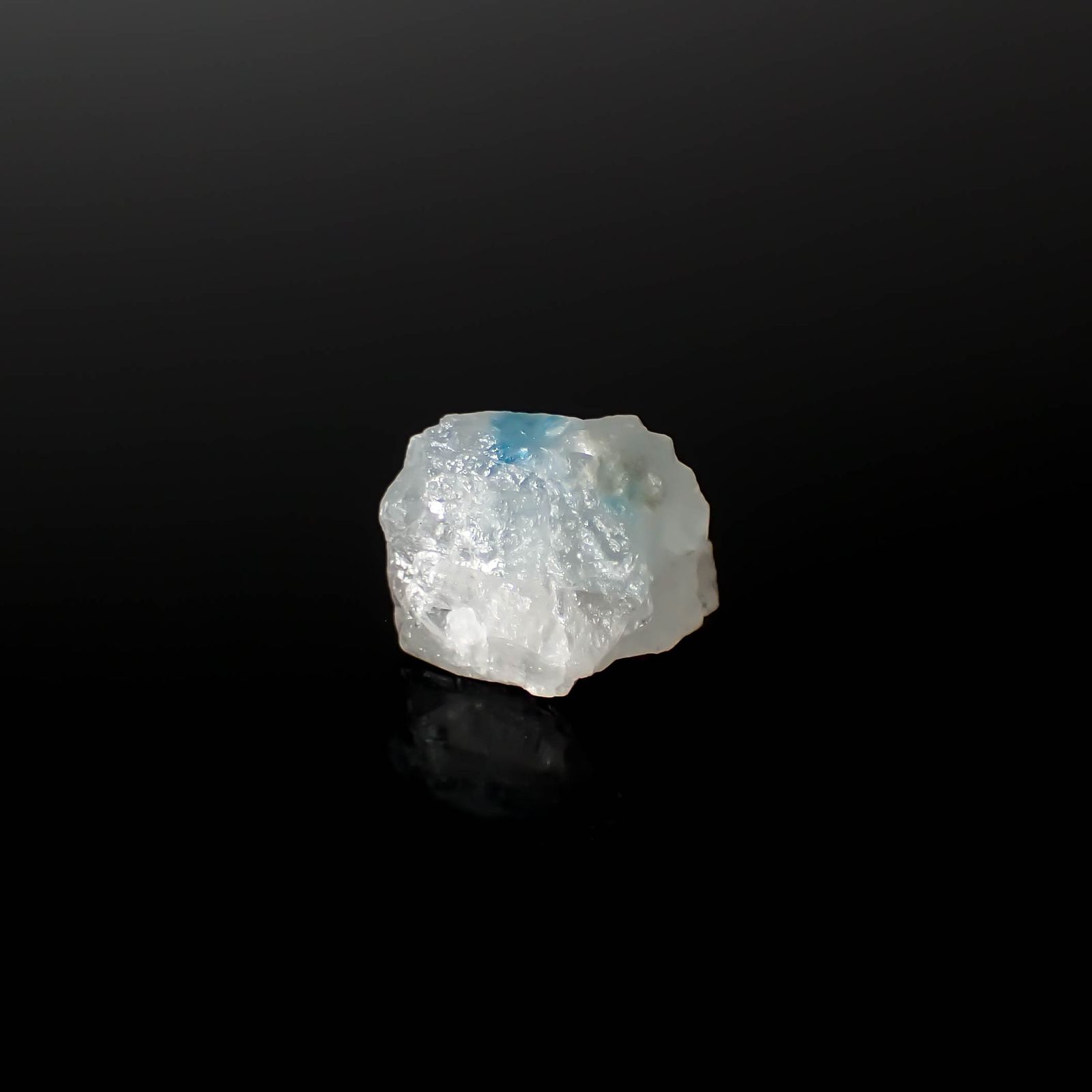 ユークレース 原石 ブラジル産 4.45ct[240928827]10.3x8.1mm前後