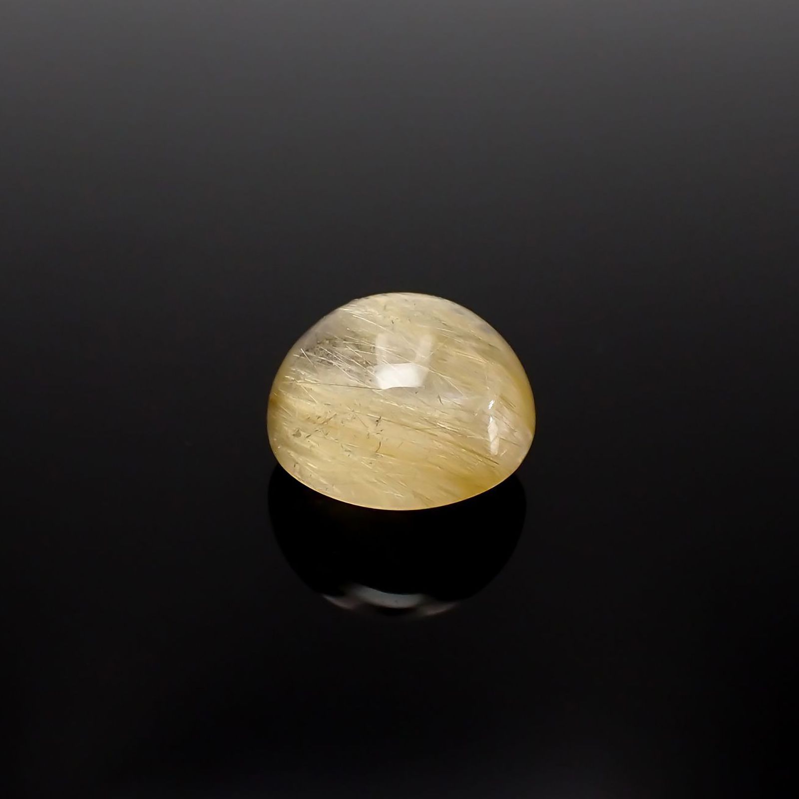 ルチルクォーツキャッツアイ ブラジル産 10.42ct / 13.1x13.1mm前後 [240125640]