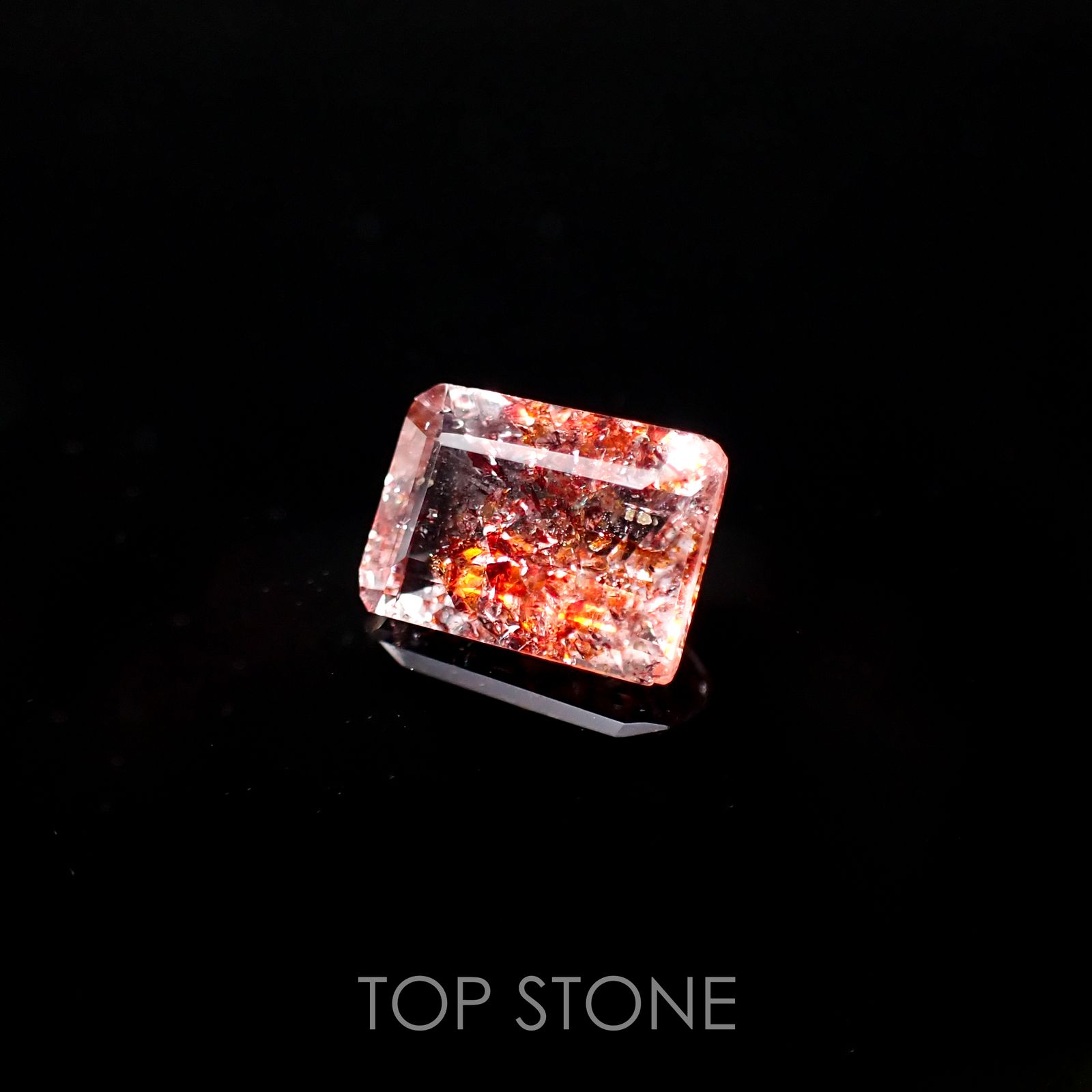 ファイヤークォーツ ナイジェリア産 ルース 1.3ct[210610715]8×5.9mm前後