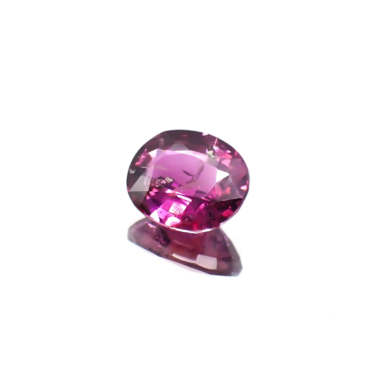 パープルサファイア(宝石名バイオレット・サファイア) カシミール地方産 1.236ct ソ付(彩珠)[210510234]7.3×6mm前後
