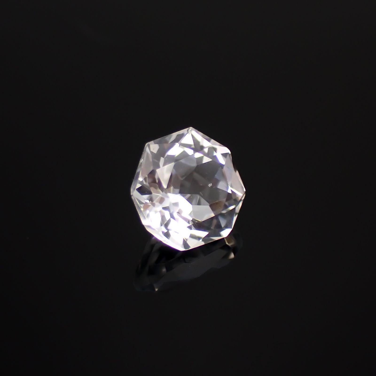 ◇オクタゴンカット◇ホワイトトパーズ ブラジル産 1.76ct[221119160]7x6.9mm前後