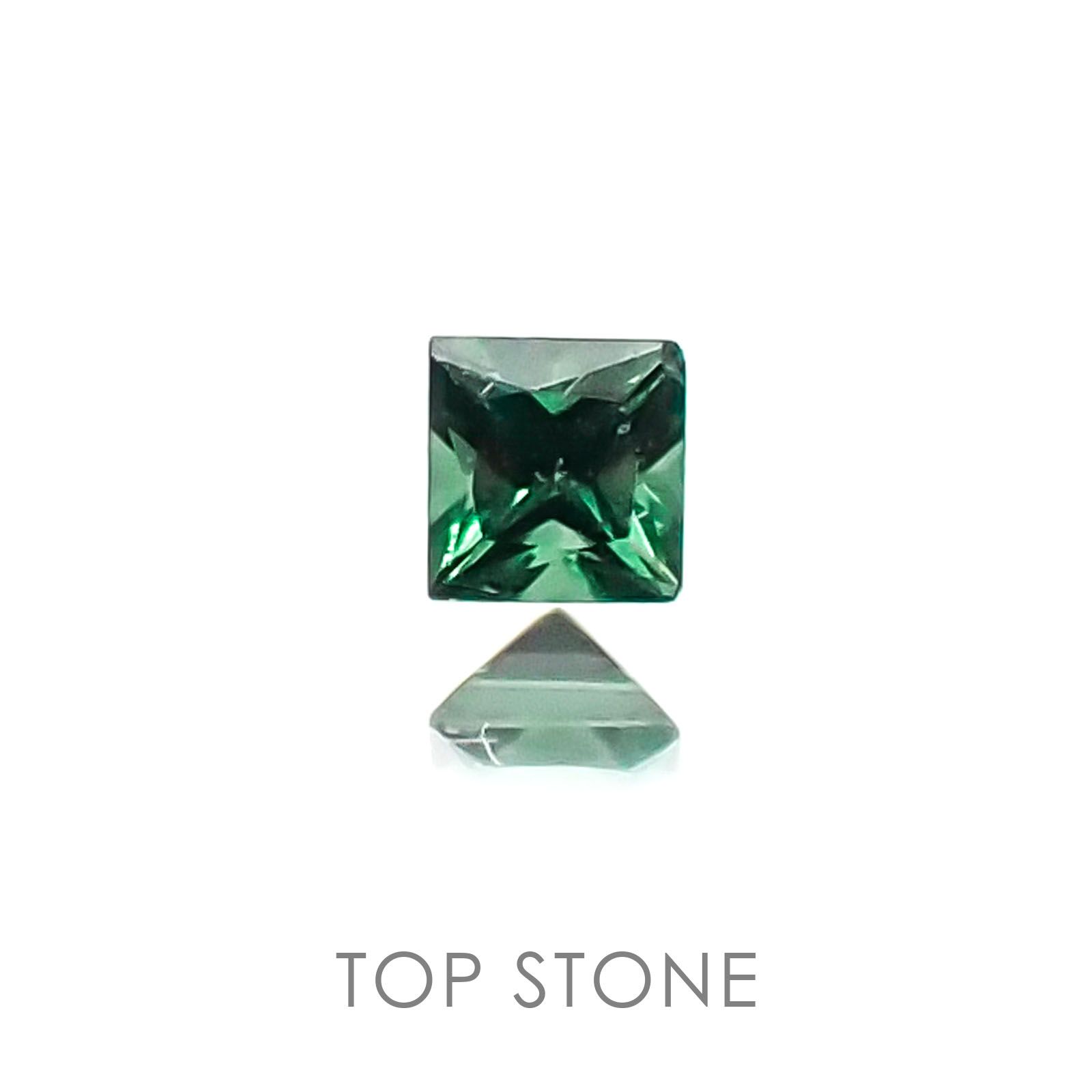 ◇プリンセスカット◇カラーチェンジガーネット(アレキタイプ) マダガスカル・ベキリー産 ルース 0.042ct[20106613]2×1.9mm前後