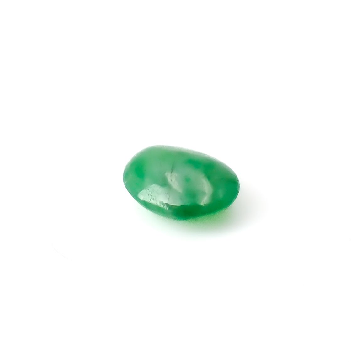 翡翠 ビルマ産 0.66ct / 6.4x5mm前後 [260532118]