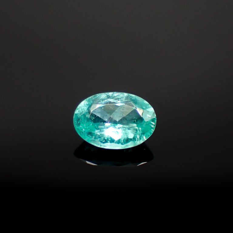 パライバトルマリン(宝石名トルマリン/別名パライバ・トルマリン) ブラジル・キントス鉱山産 0.291ct ソ付(宝貴協)[210711755]5.1×3.7mm前後