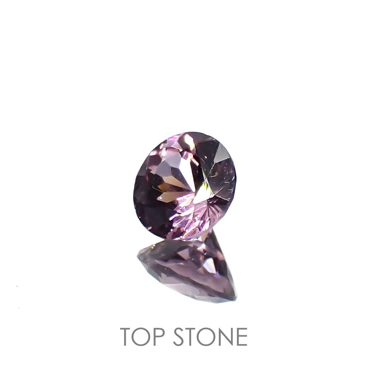 ラベンダーピンクスピネル(宝石名スピネル)ビルマ/マダガスカル産 0.40ct 識別済[220917596]4.5x4.5mm前後
