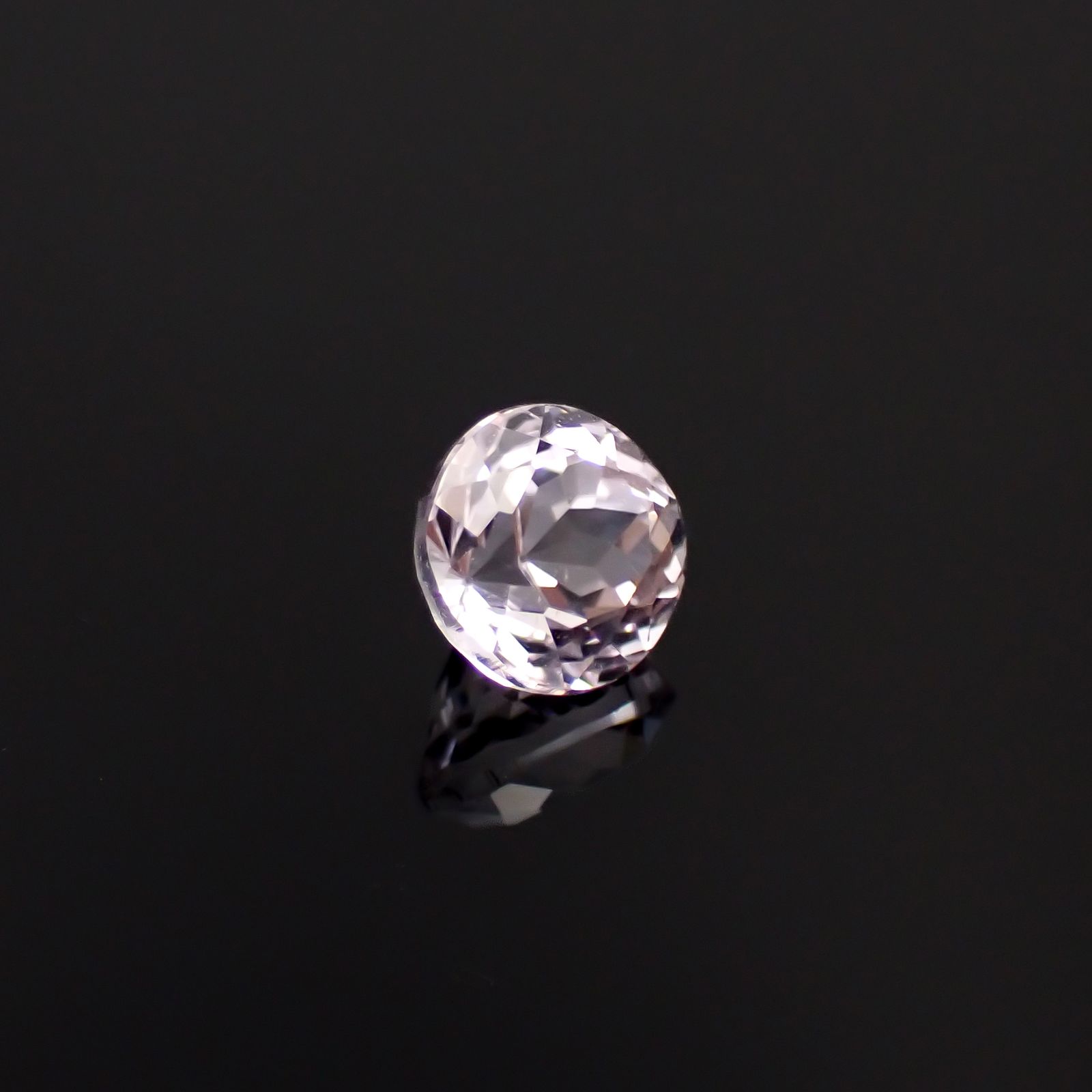 クンツァイト アフガニスタン産 1.04ct[231224777]5.9x5.8mm前後