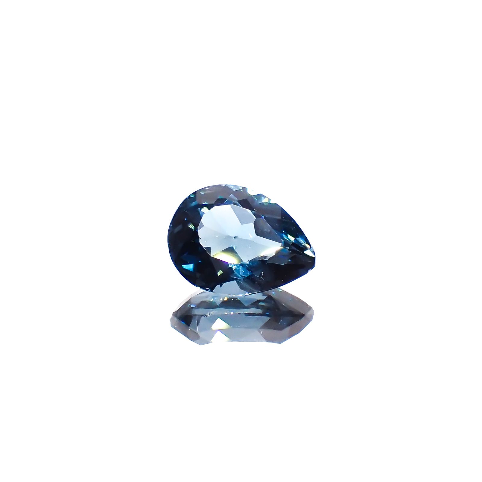 ロンドンブルートパーズ ブラジル産 2.04ct[240326798]9x6.7mm前後