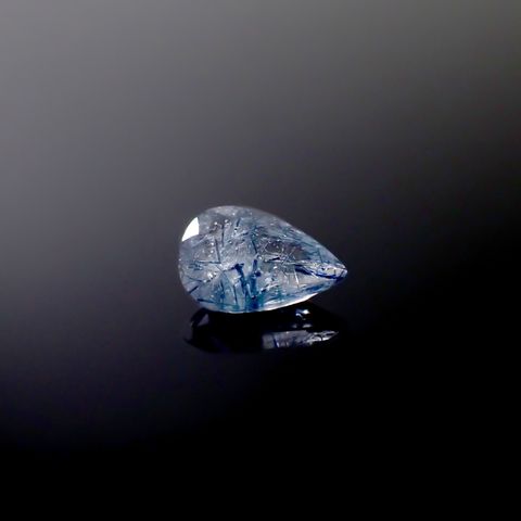 インディゴライトインクォーツ ブラジル産 1.00ct [241229605]8.9x5.9mm前後