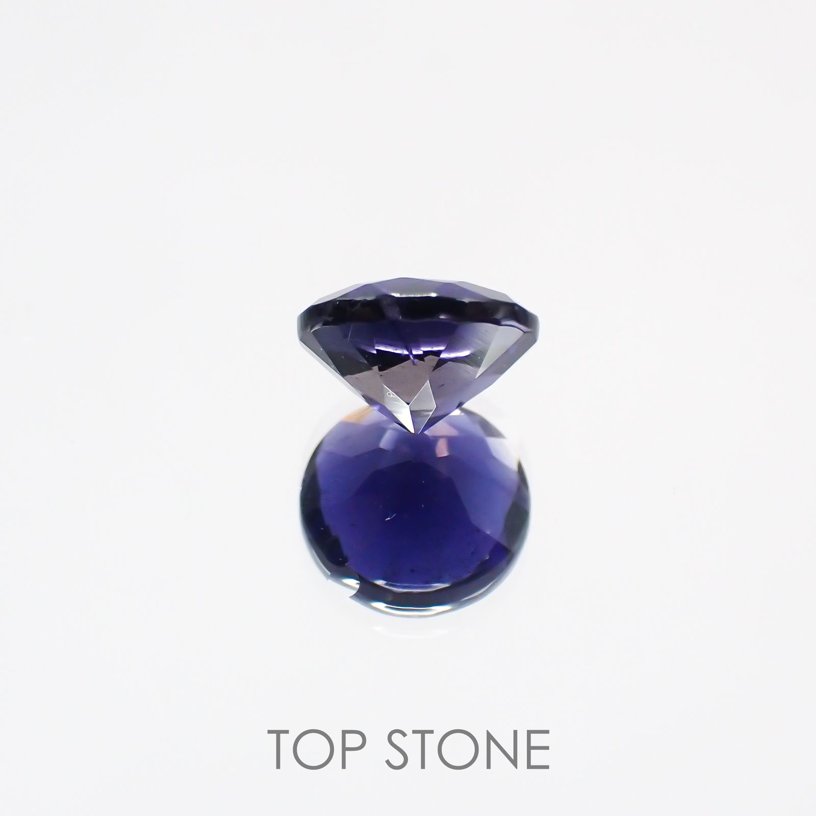 アイオライトサンストーン インド・ブラジル産 ルース 0.73ct[210611092]6.2×6.2mm前後
