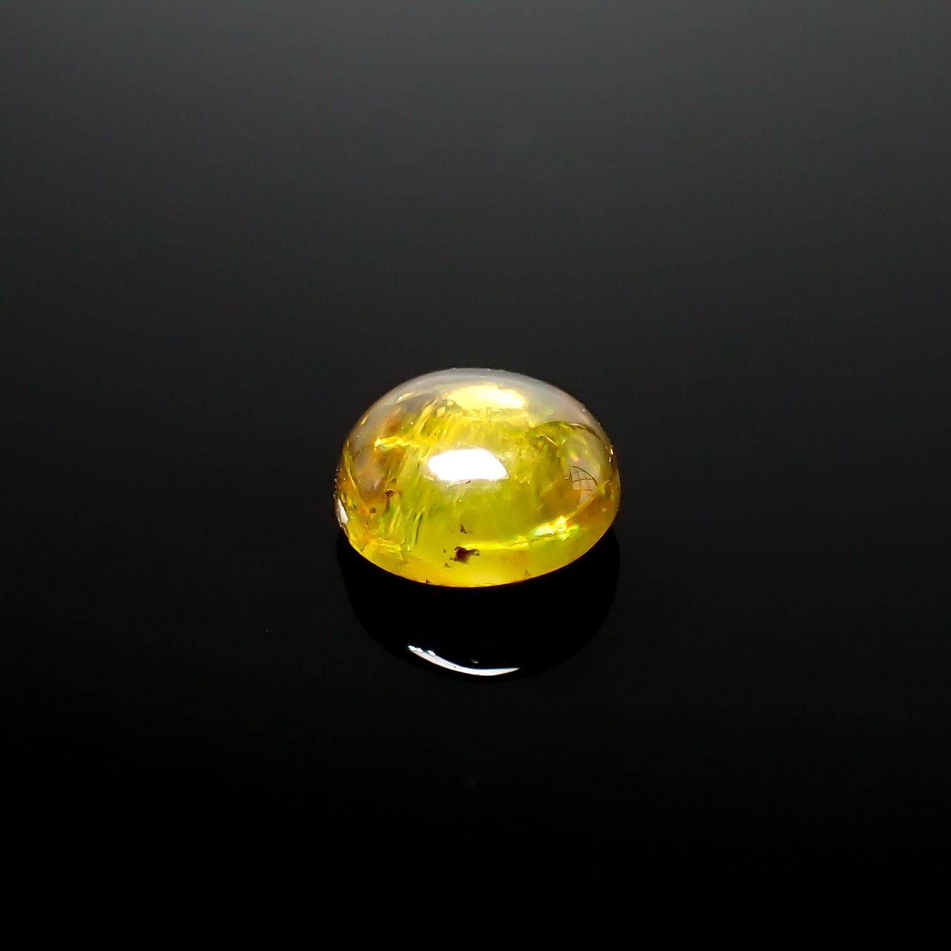 スファレライト スペイン産 0.82ct [250329918]5.2x5.1mm前後