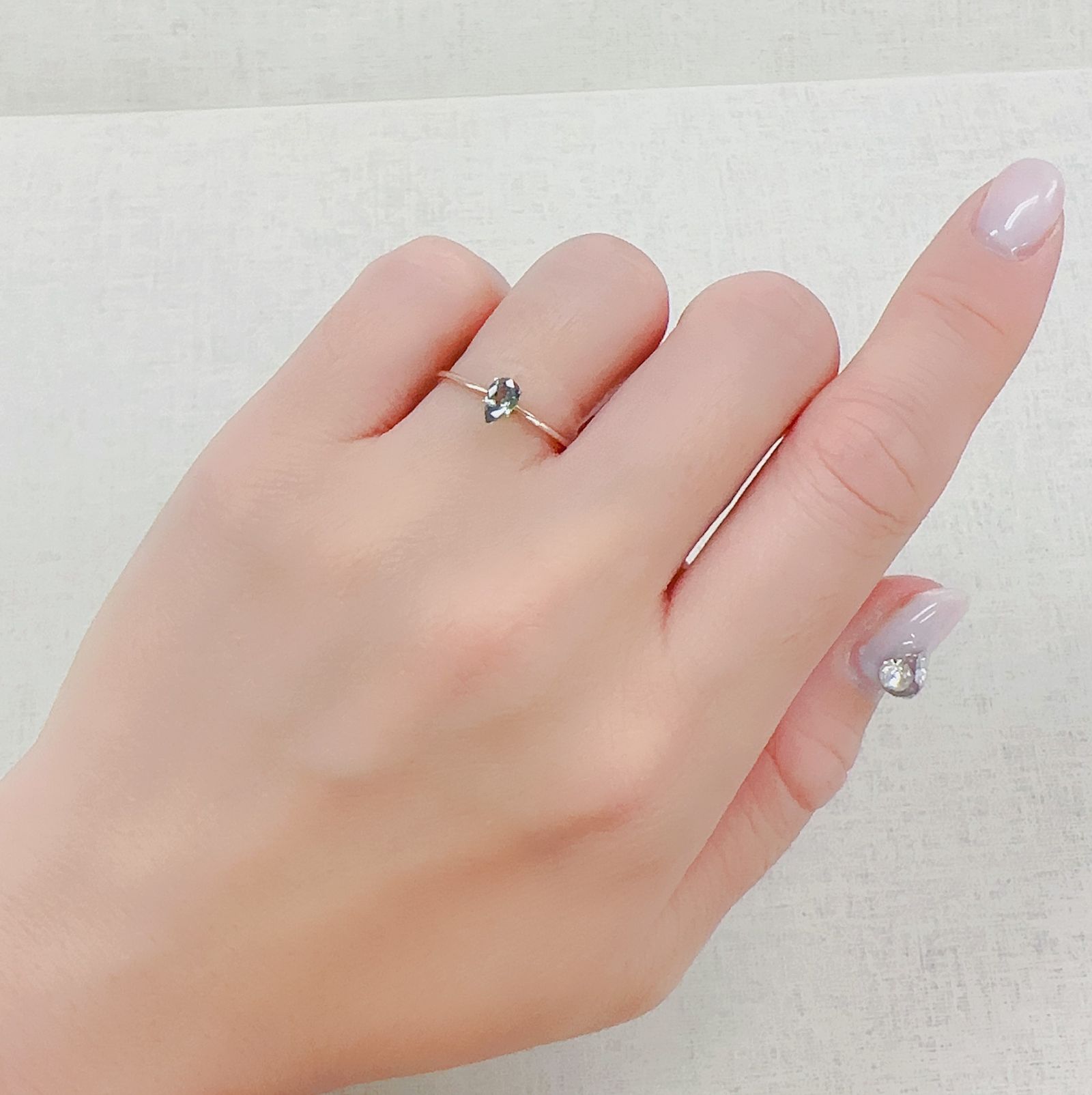 アレキサンドライト(宝石名アレキサンドライト)タンザニア産 0.28ct 識別済[230321348]5.3x3.3mm前後 | TOP  STONE(トップストーン)