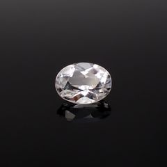 カラーレススポジュミン(宝石名ホワイト・スポジュミン)ブラジル産 1.37ct 識別済[231023803]7.8x6mm前後
