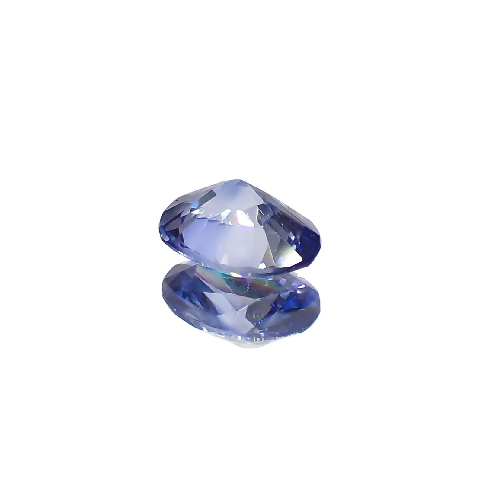 バイカラーサファイア(宝石名サファイア)スリランカ/マダガスカル産 識別済 0.64ct / 6.1x4.6mm前後 [220817433]